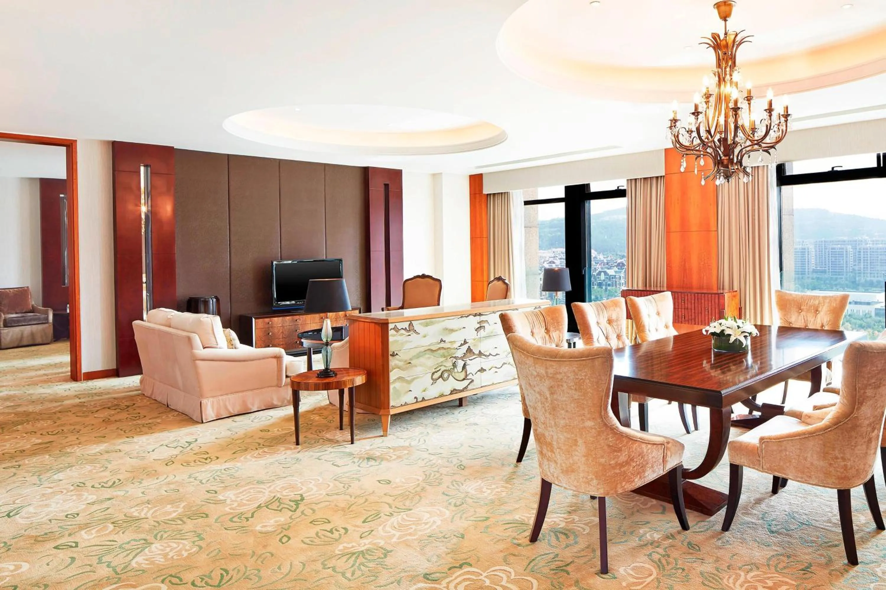 Living room in Sheraton Jinan Hotel