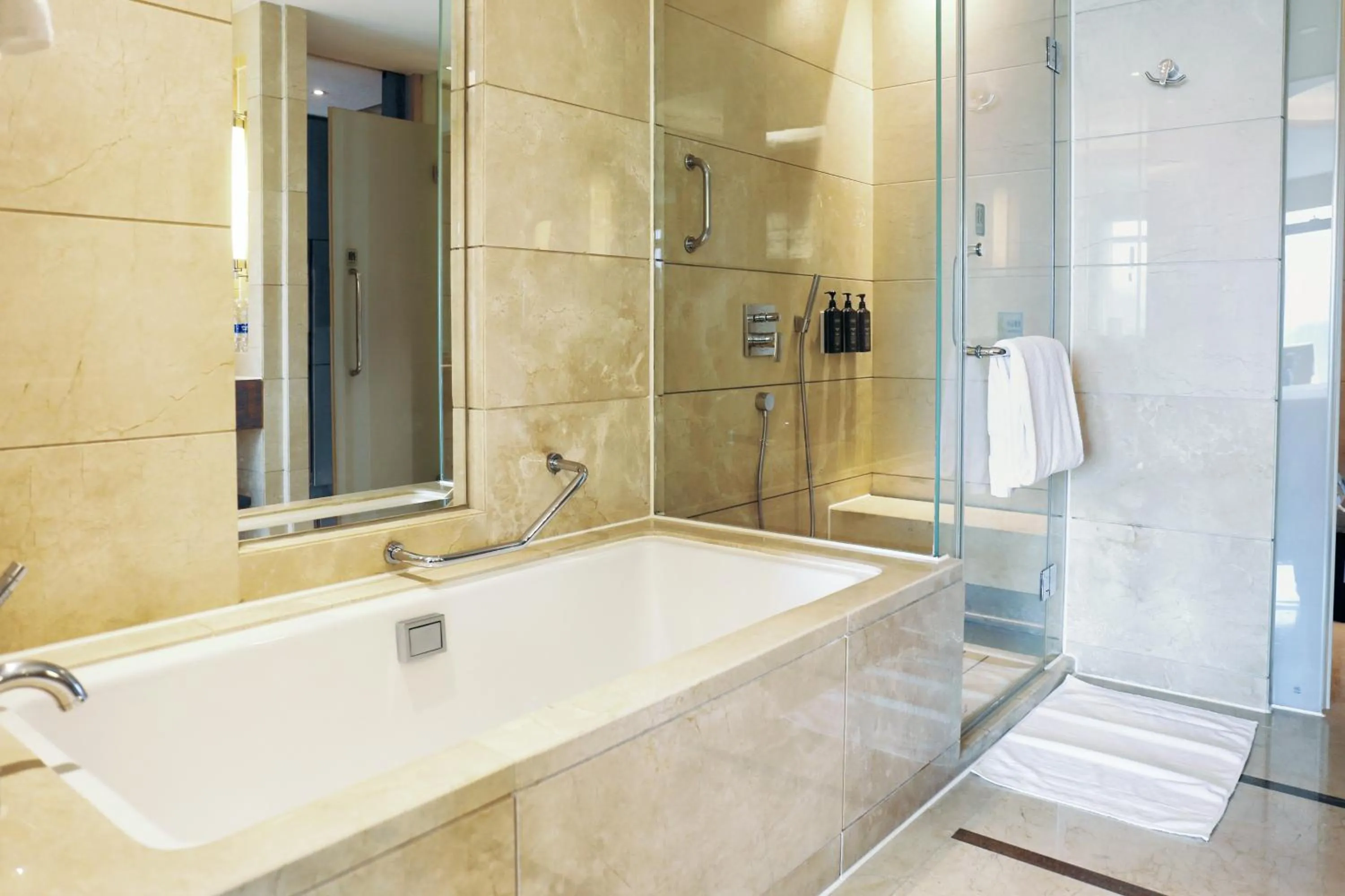 Bathroom in Sheraton Jinan Hotel