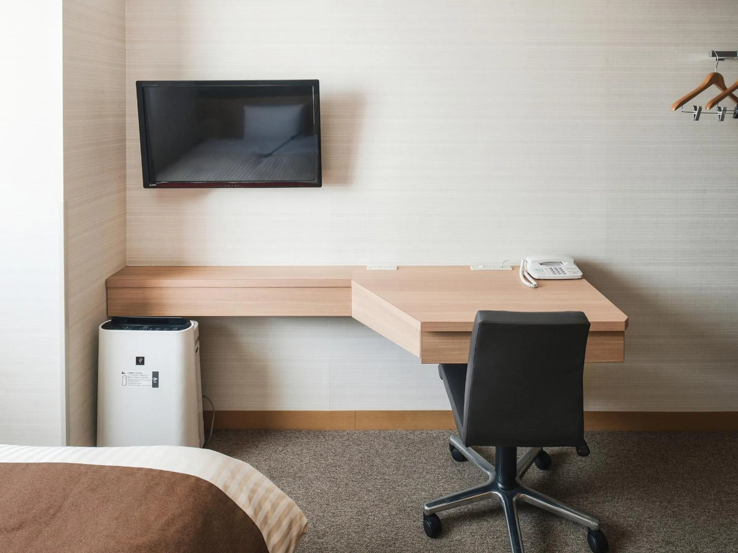 TV and multimedia in Vessel Inn Yachiyo Katsudai Station