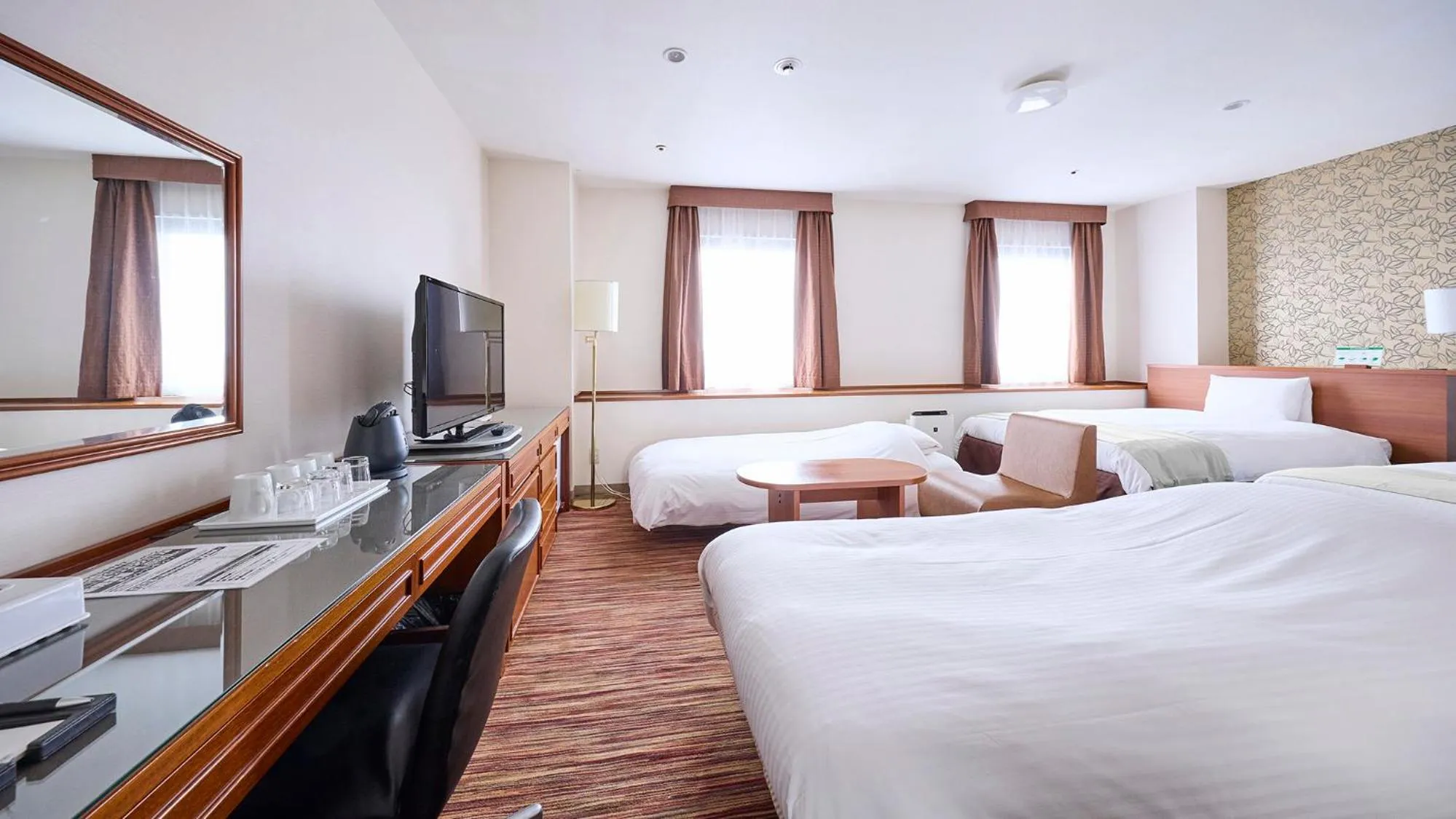 Bed in Vessel Inn Yachiyo Katsudai Station