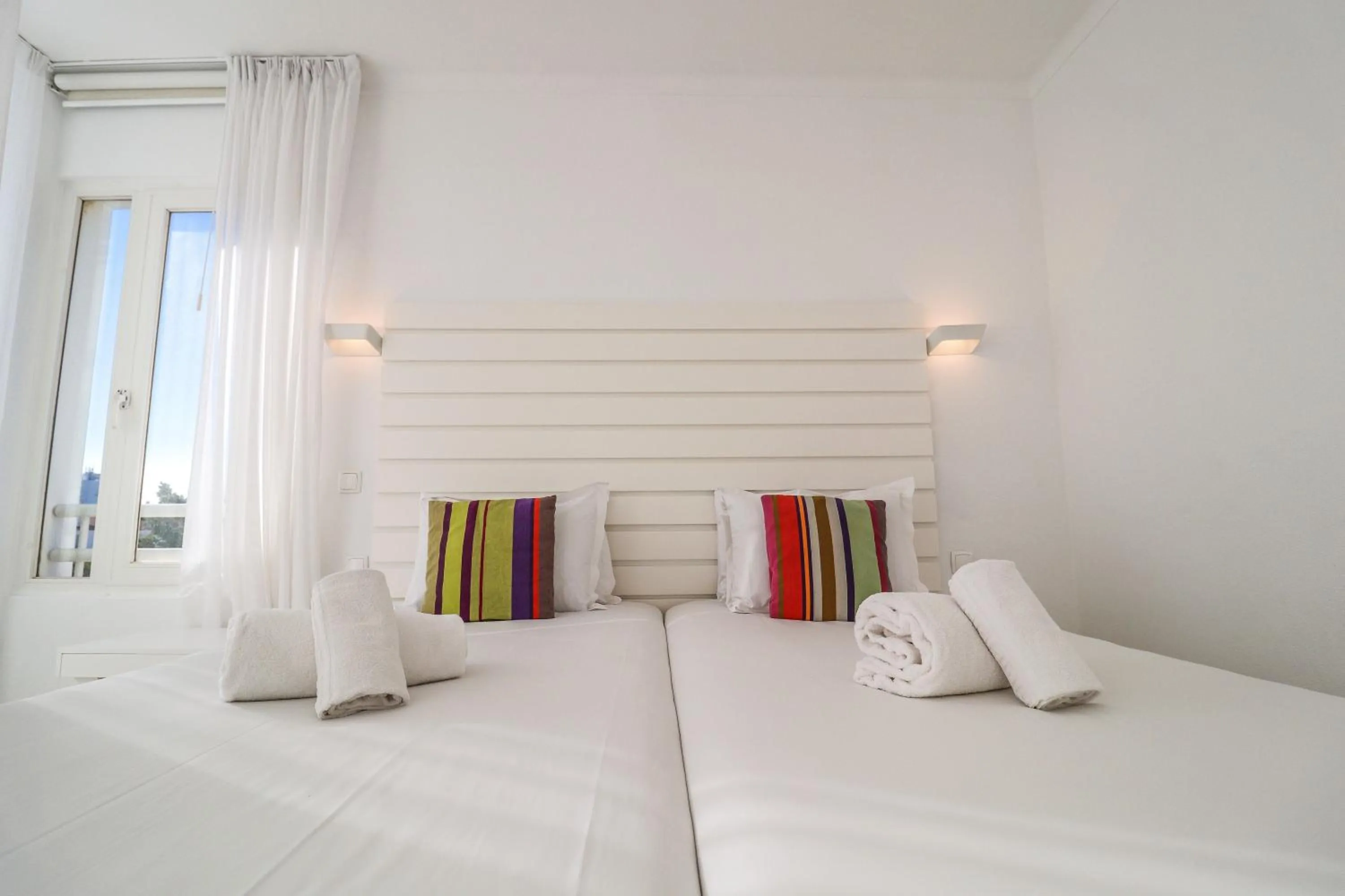 Property building, Bed in Prainha Clube