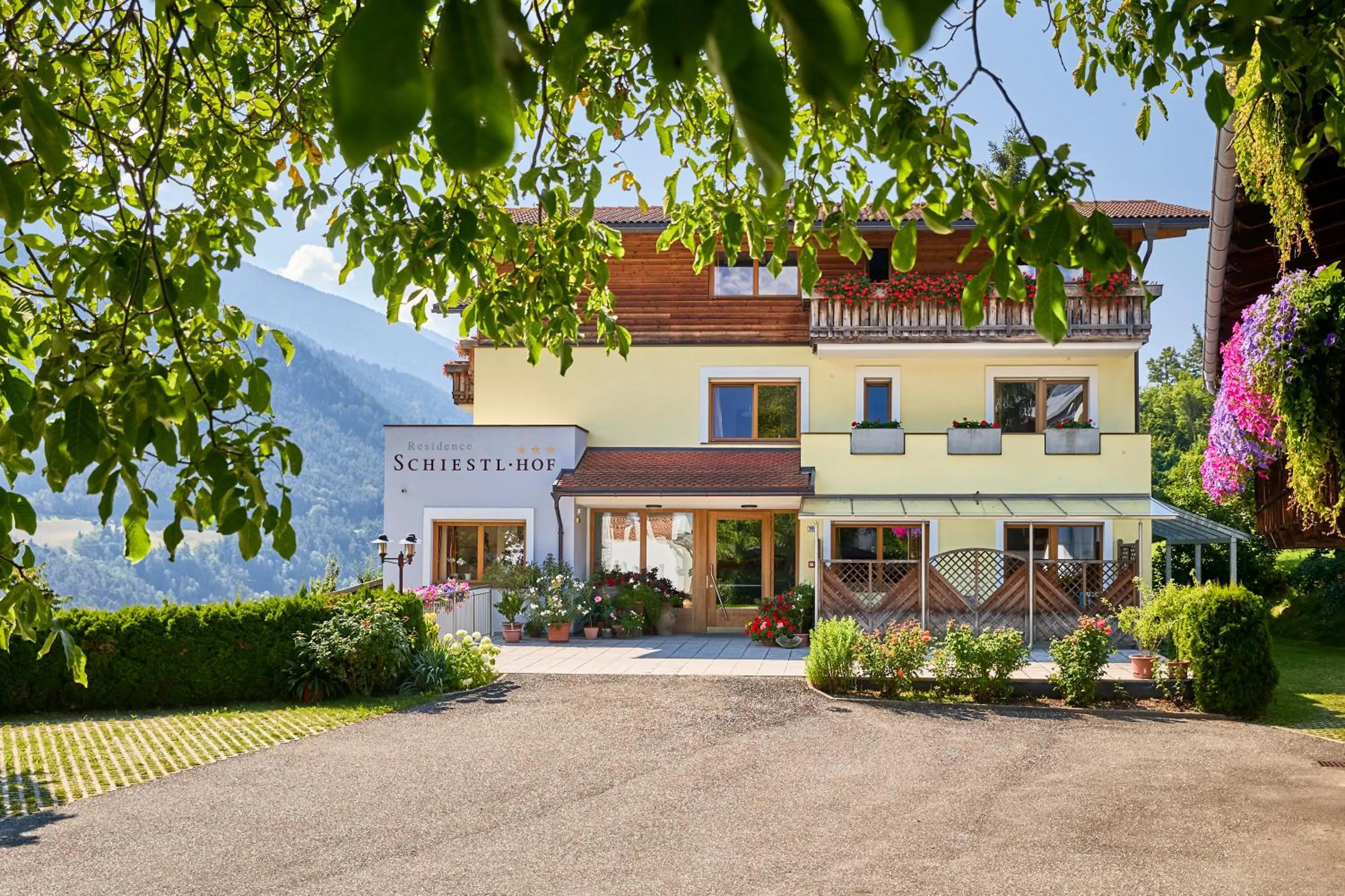 Property building in Residence Schiestlhof