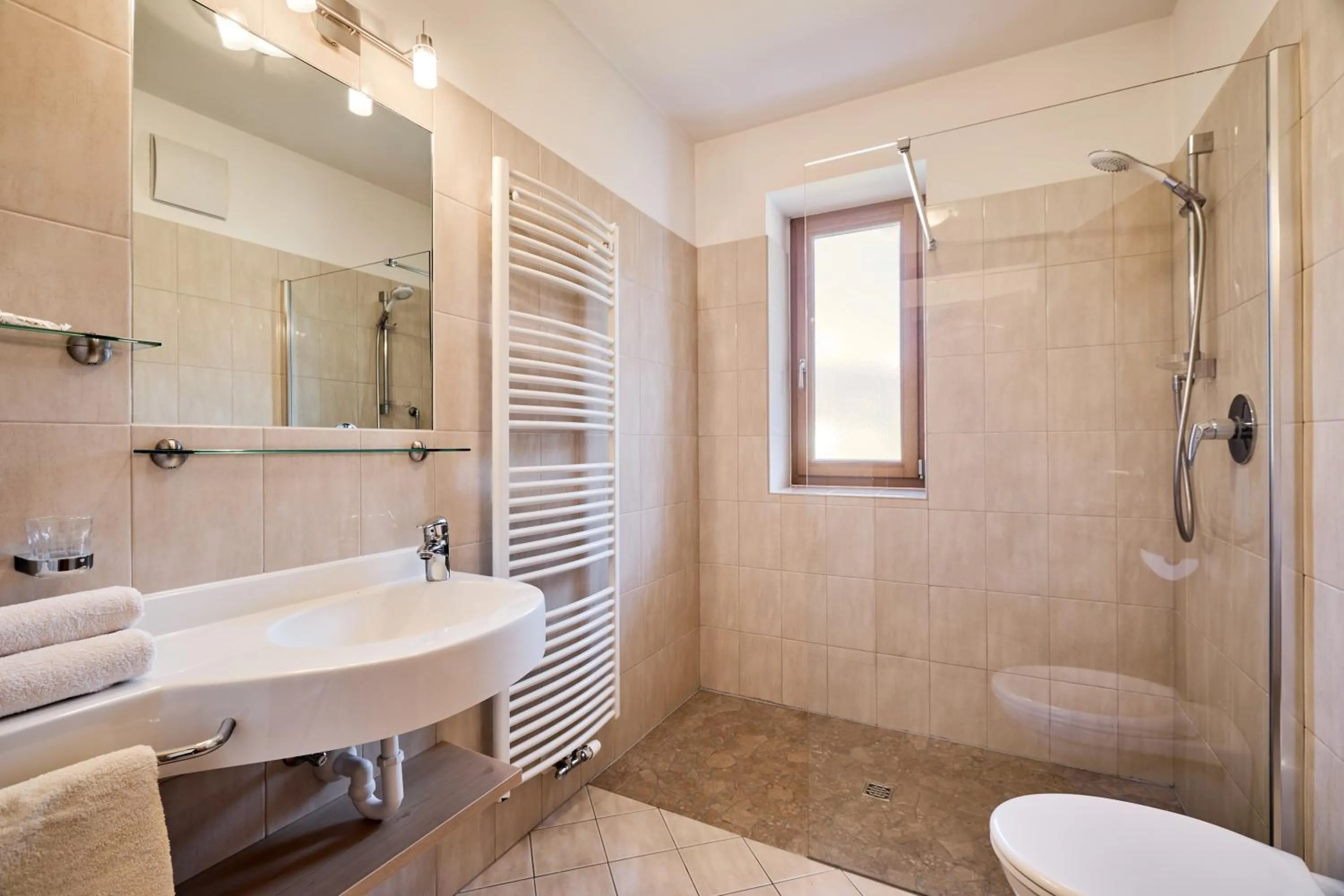 Bathroom in Residence Schiestlhof