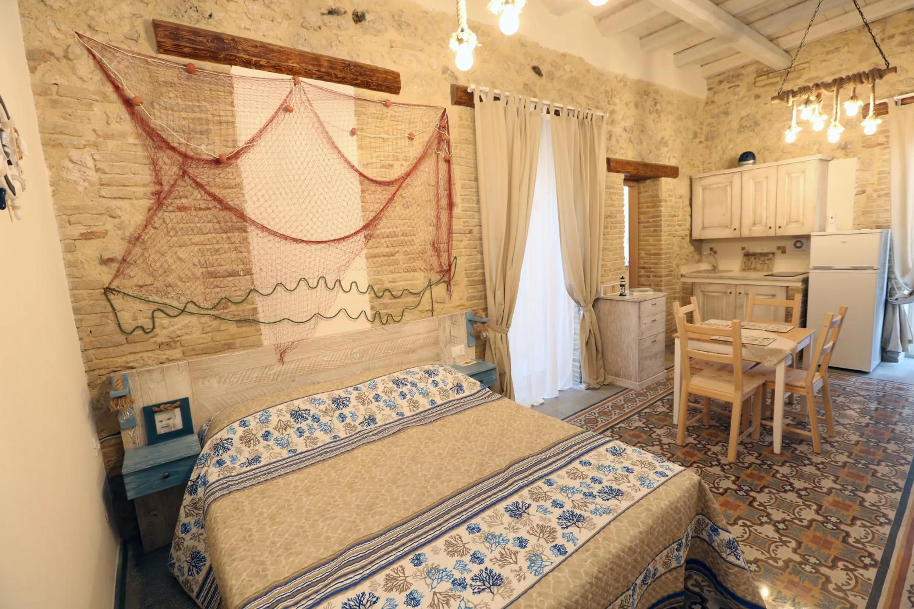 Photo of the whole room, Bed in ANTICA DIMORA DELL'AMMIRAGLIO