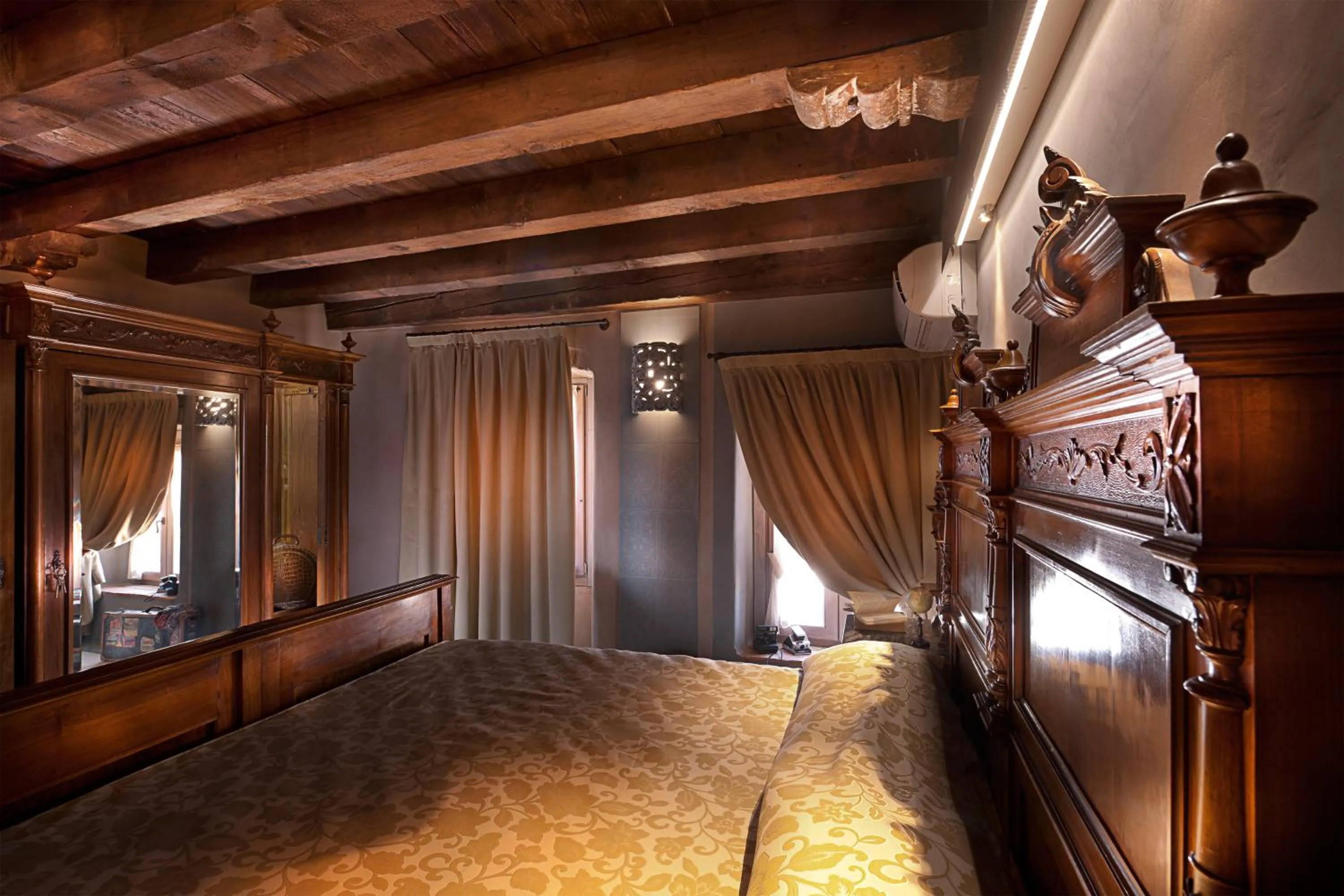 Bedroom, Bed in Boutique Hotel Villa dei Campi