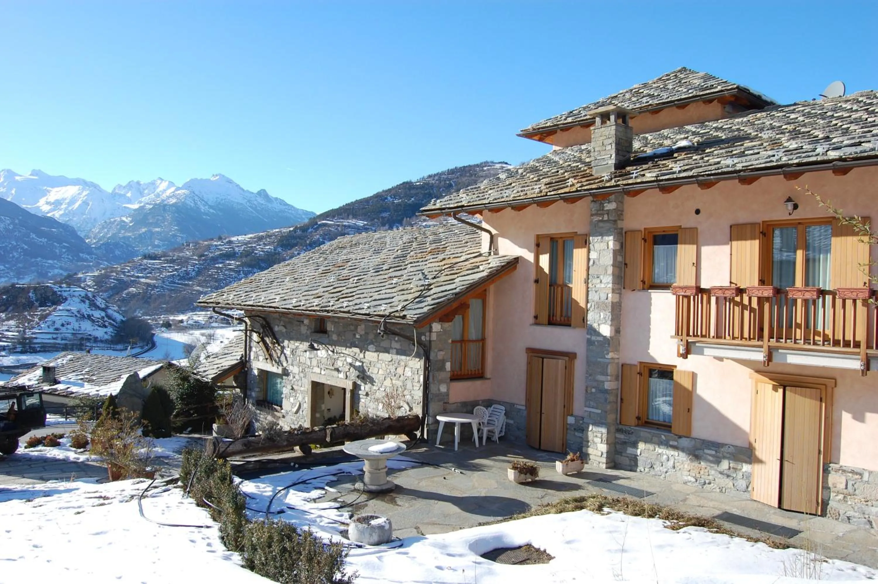 Property building in Hotel Lo Fleyé