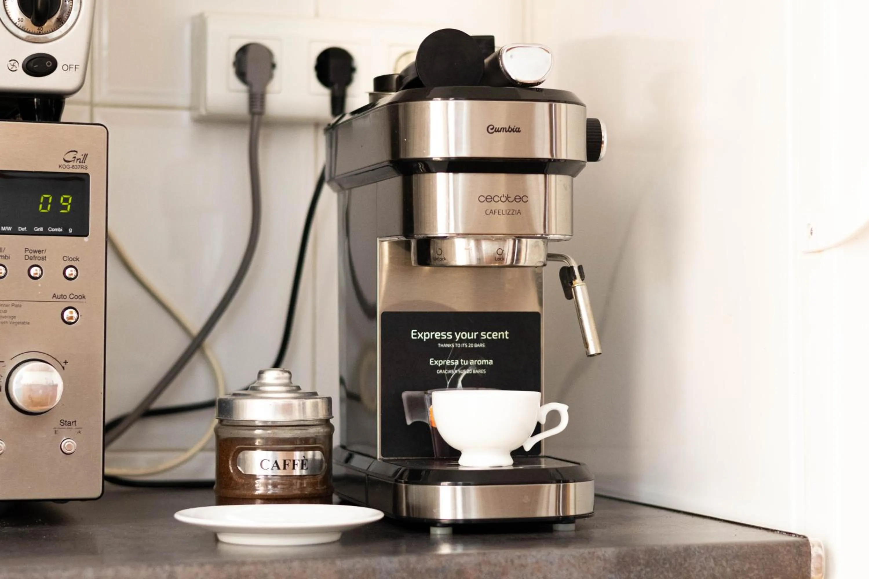 Coffee/tea facilities in Casa Rural La Torreta