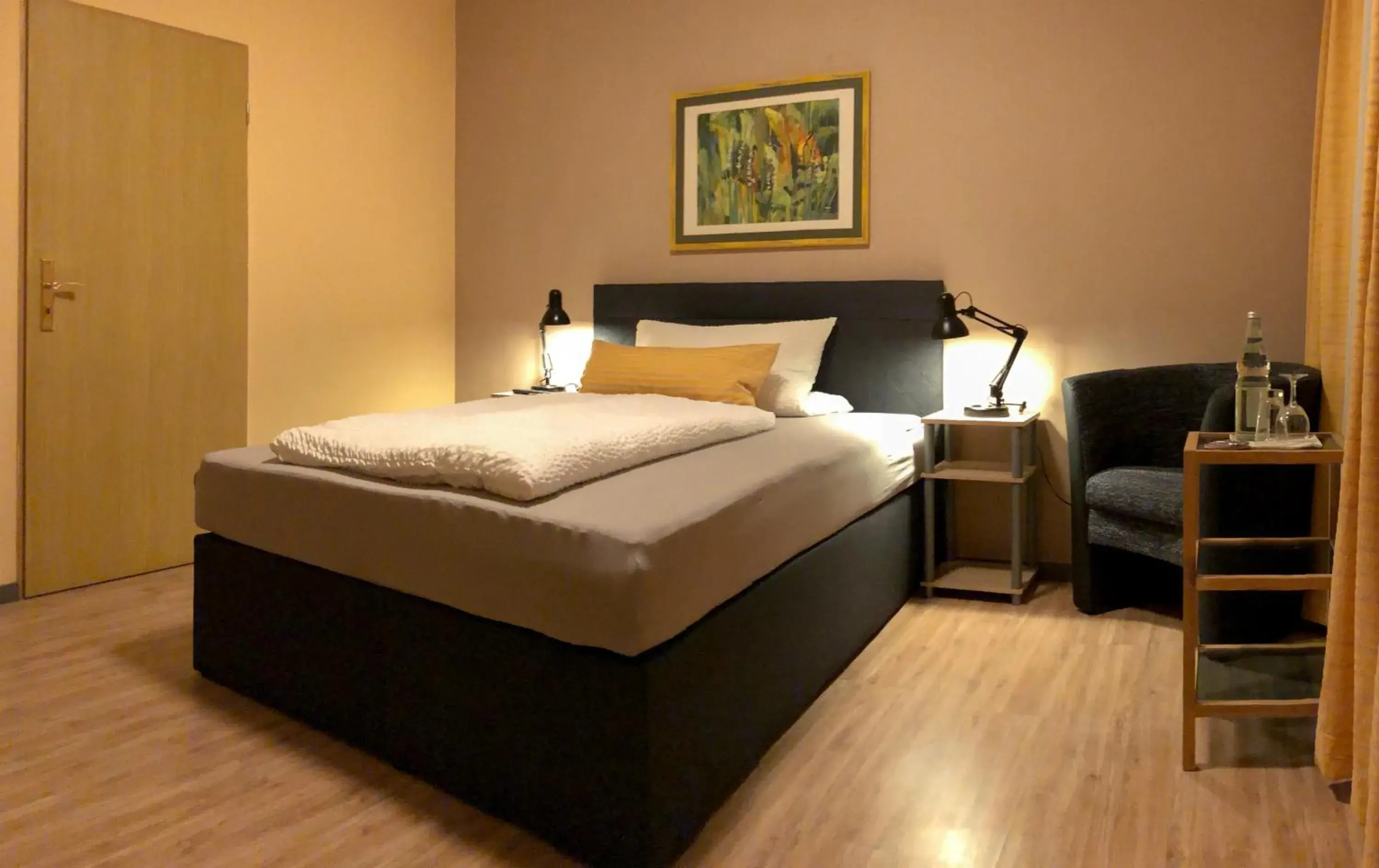 Economy Single Room in Hotel Restaurant Denis Economy Single Room in Hotel Restaurant Denis