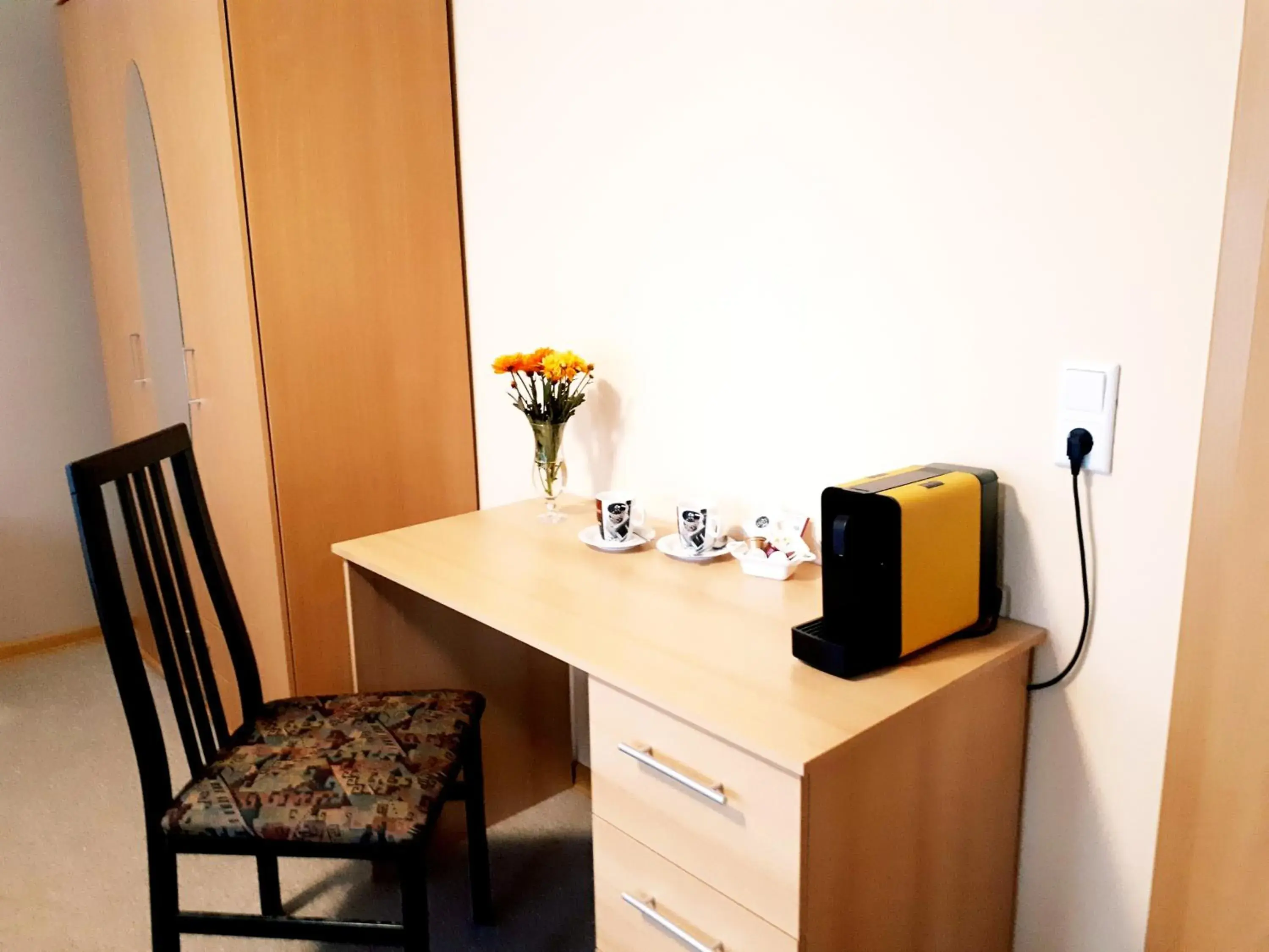 Deluxe Double or Twin Room - single occupancy in Hotel Restaurant Denis Deluxe Double or Twin Room - single occupancy in Hotel Restaurant Denis