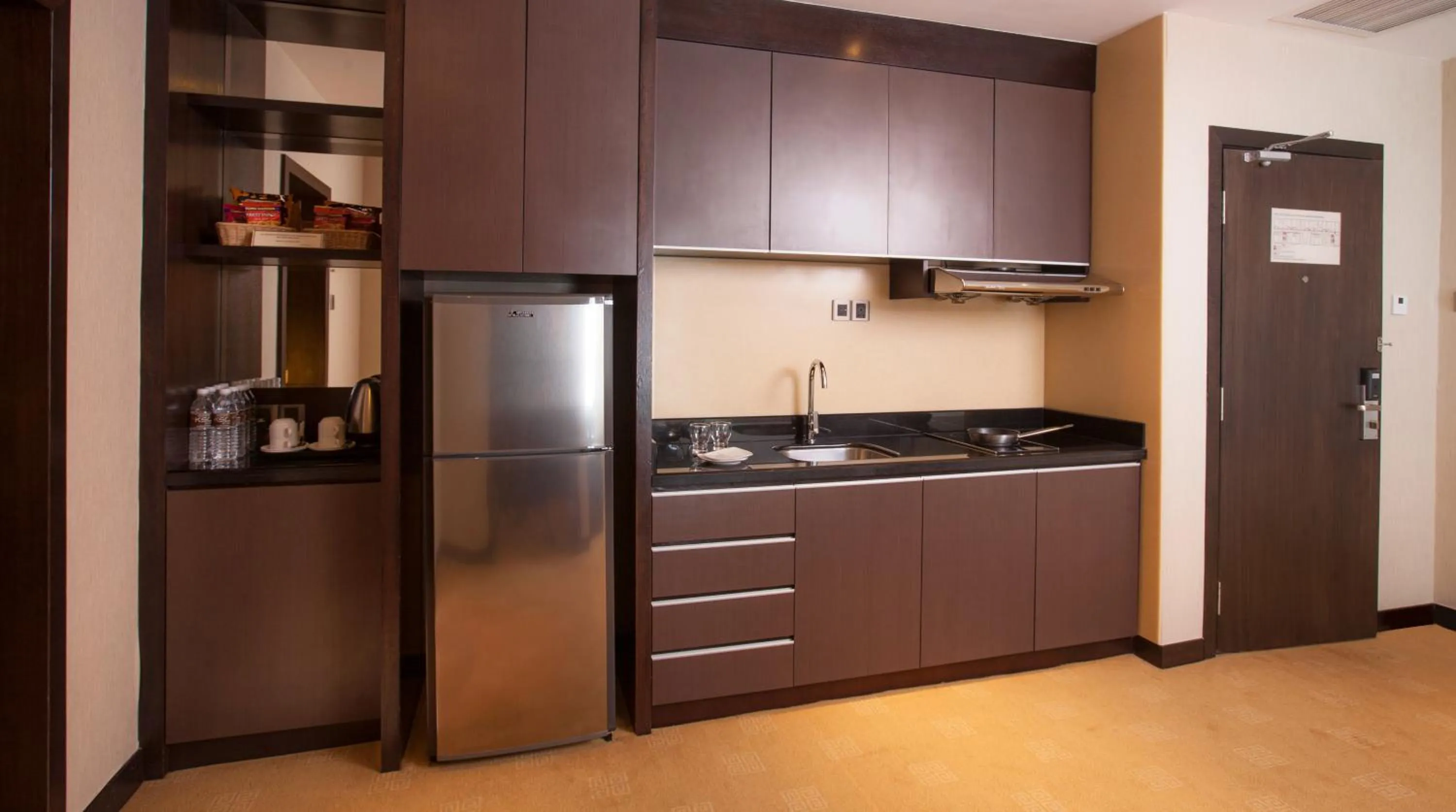 Kitchen or kitchenette in KSL Hotel & Resort
