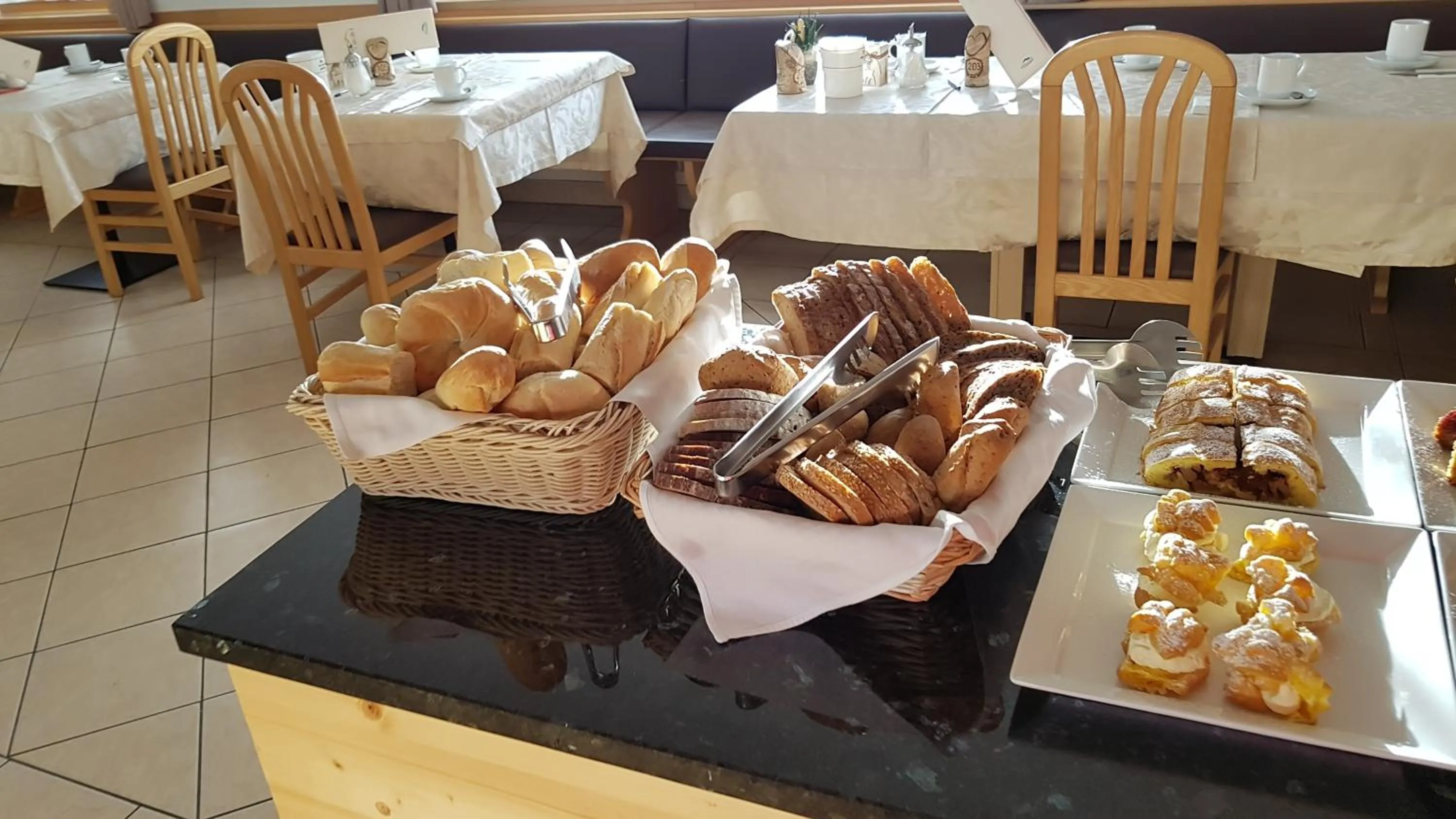 Breakfast in Pension Sonnenhof