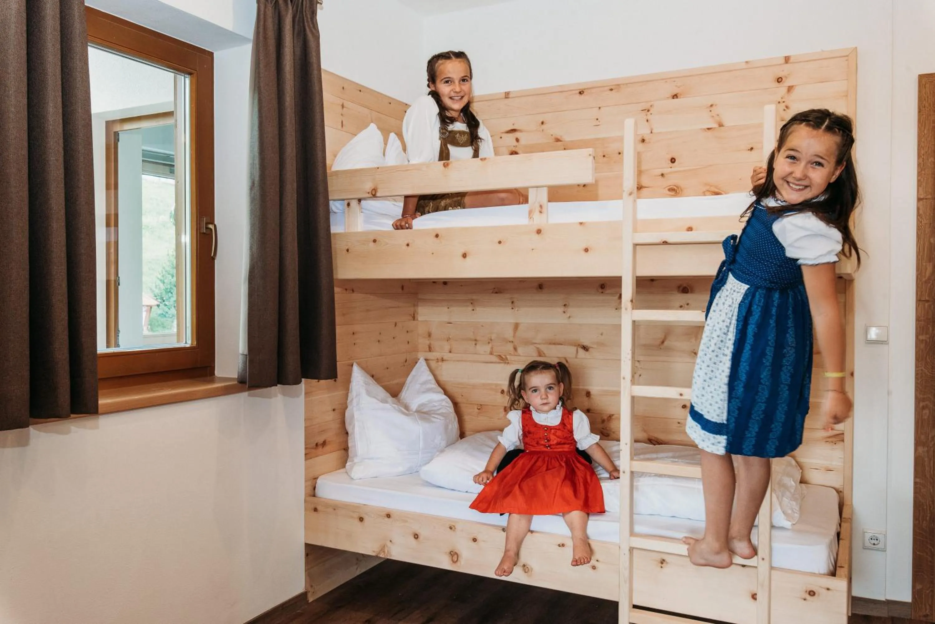 People, Bed in Pension Sonnenhof