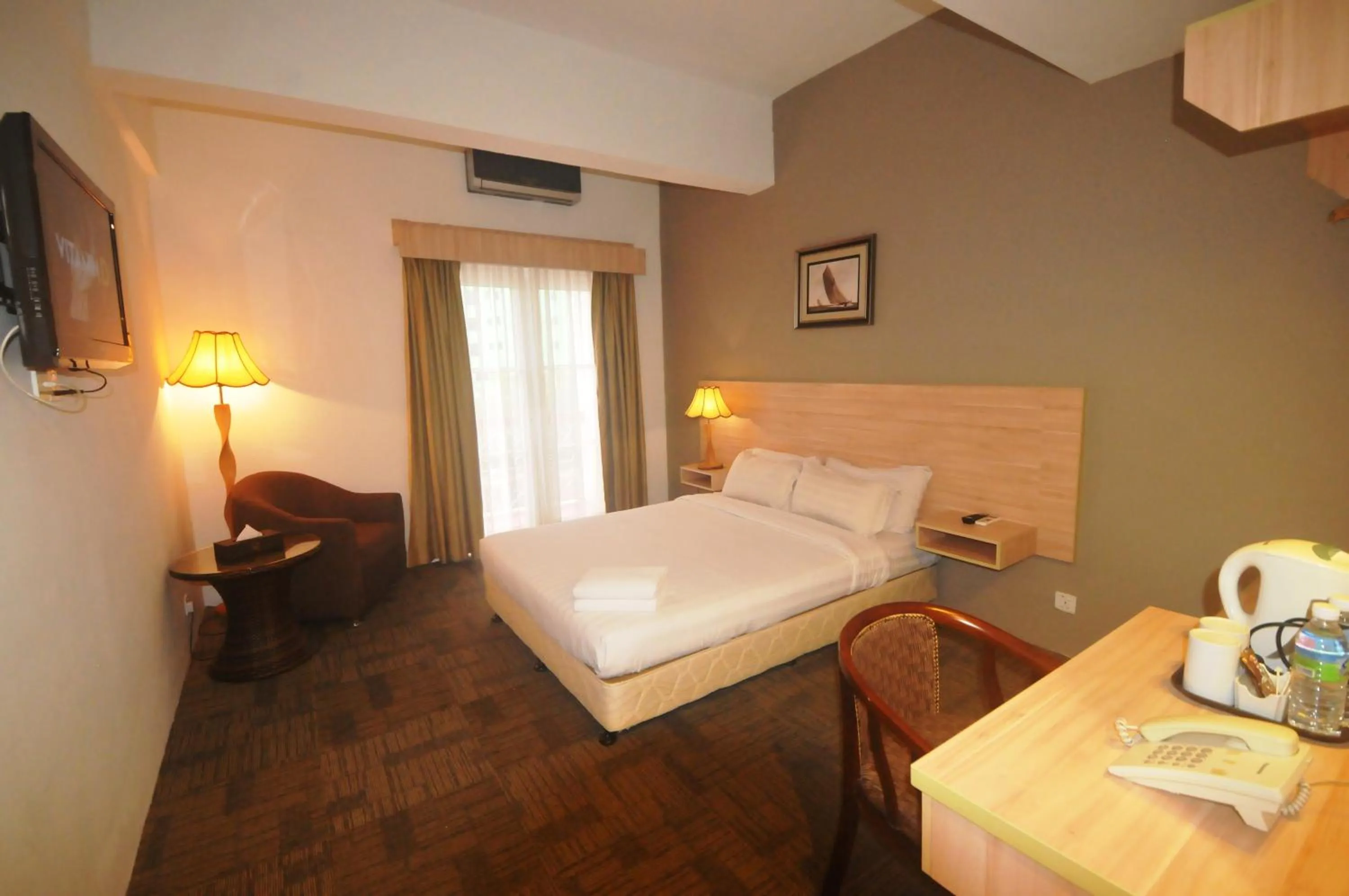 Photo of the whole room, Bed in Prima Hotel Melaka