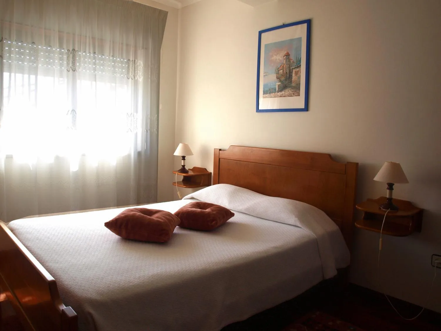 Bedroom, Bed in Marazul