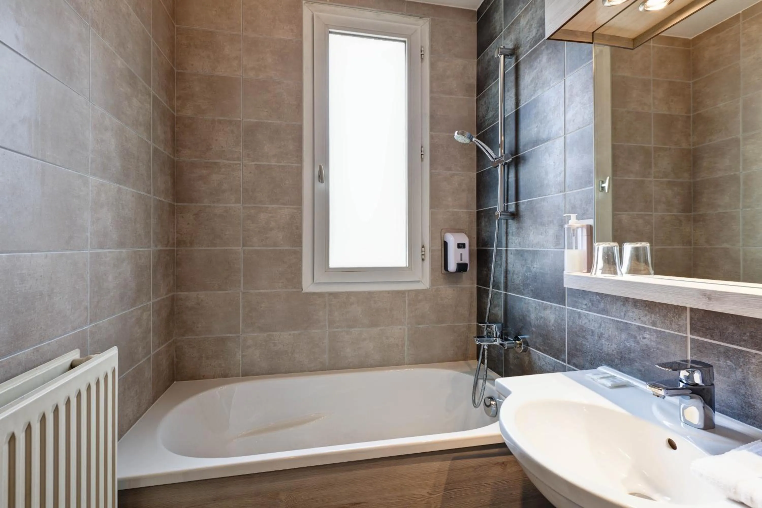 Bathroom in Hotel Le Lumière