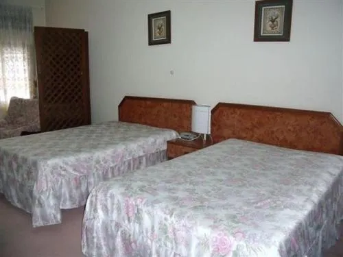 Photo of the whole room, Bed in D. Carlos Residencial