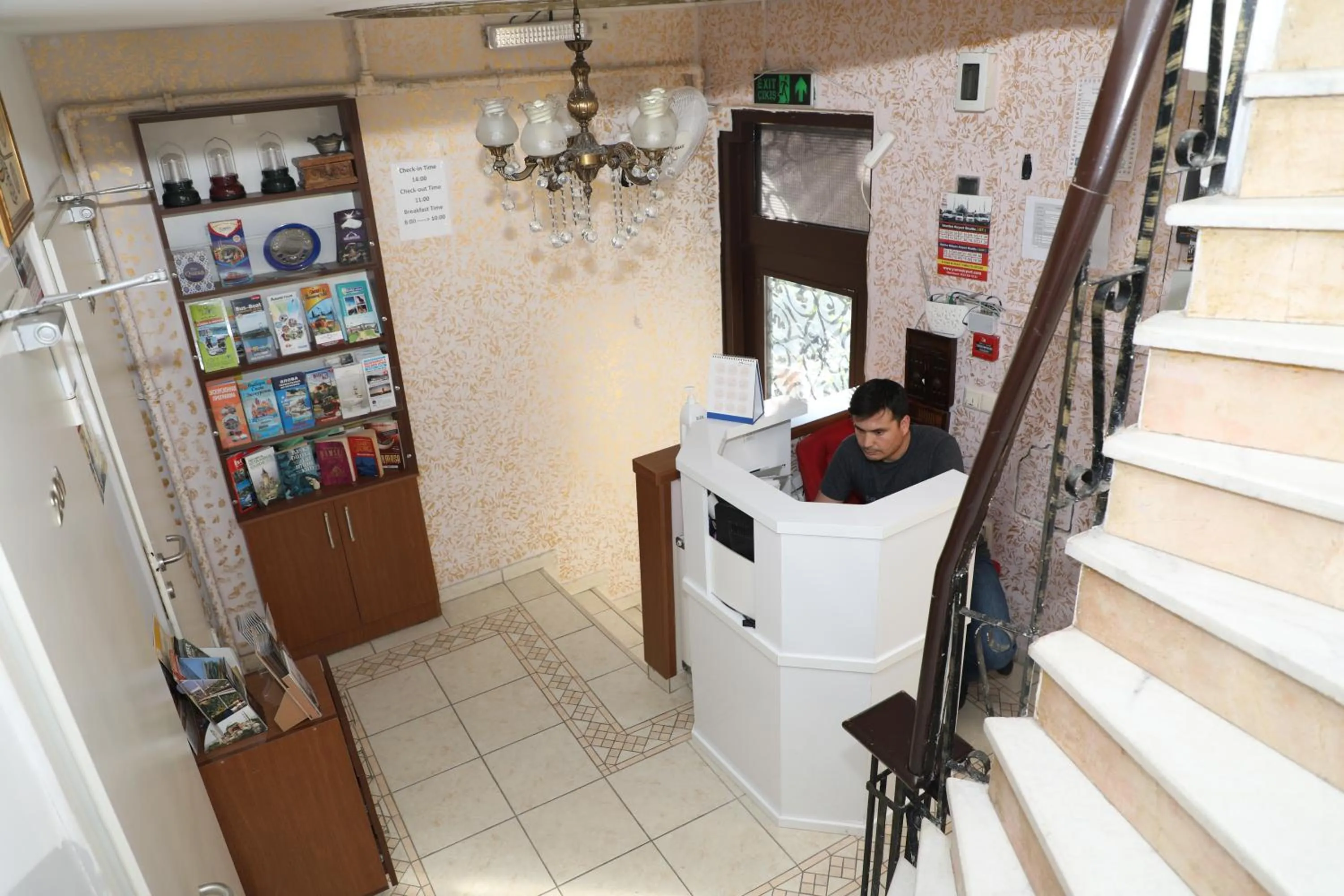 Lobby or reception in Seahouse Suites