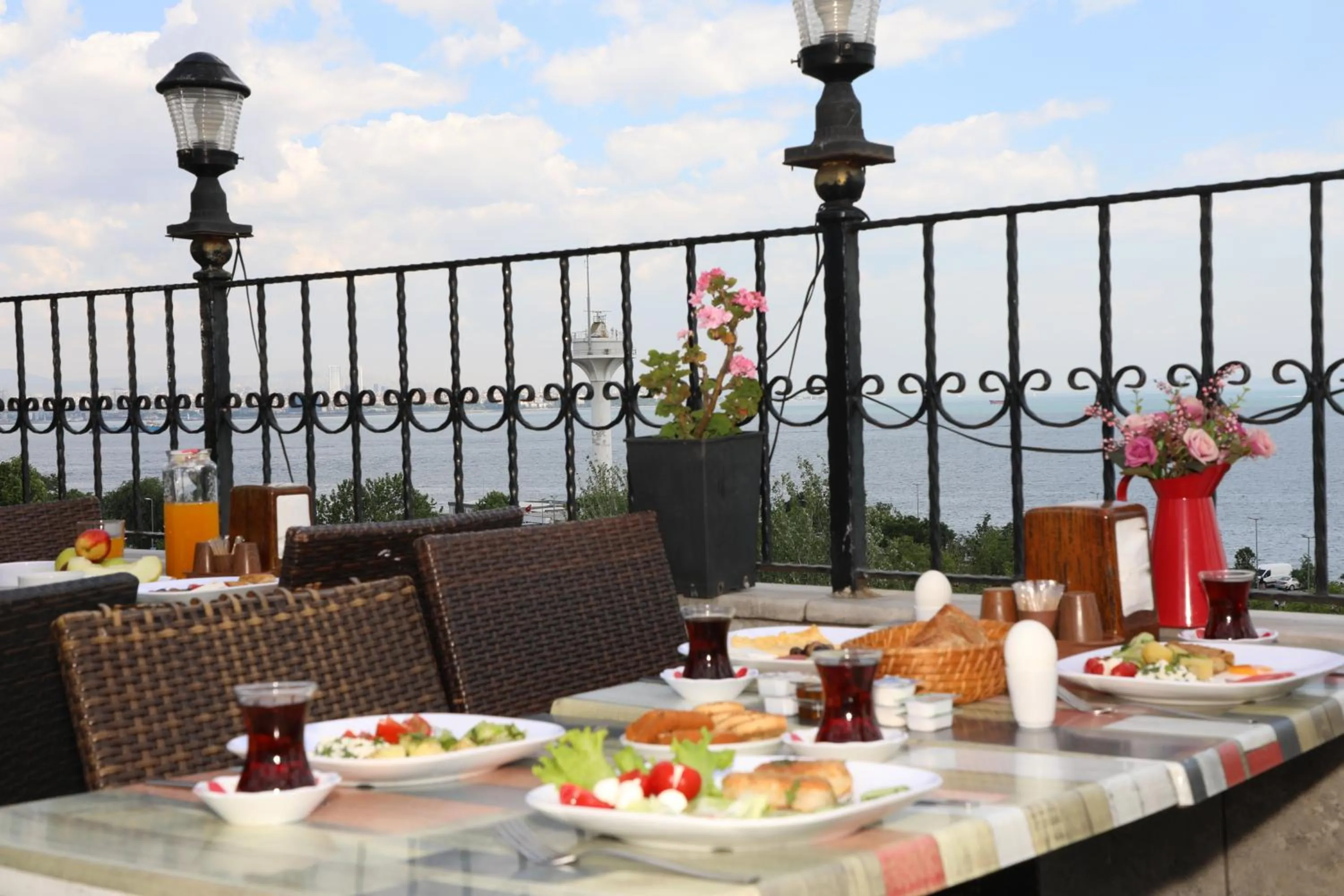 Balcony/Terrace in Seahouse Suites