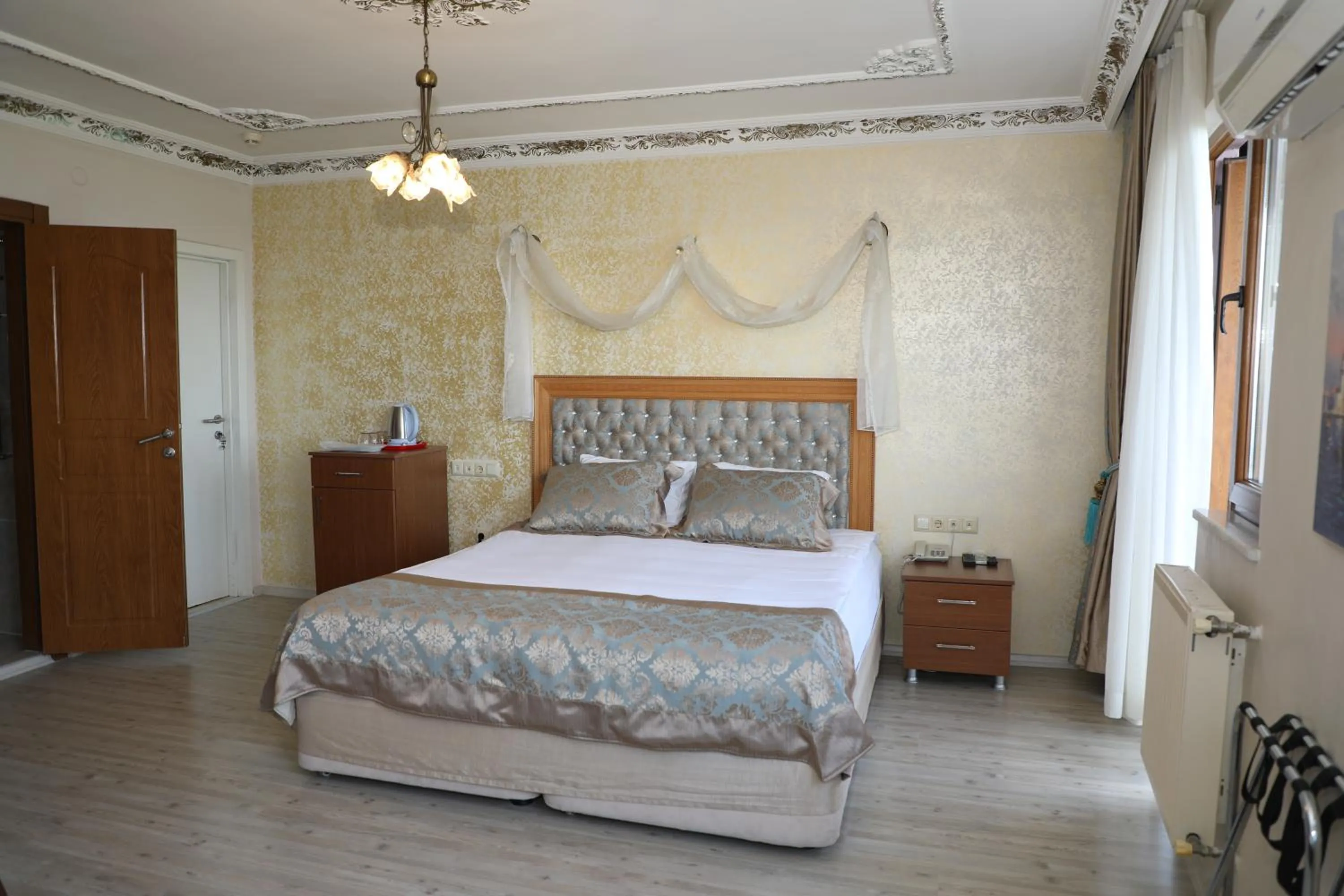 Bed in Seahouse Suites