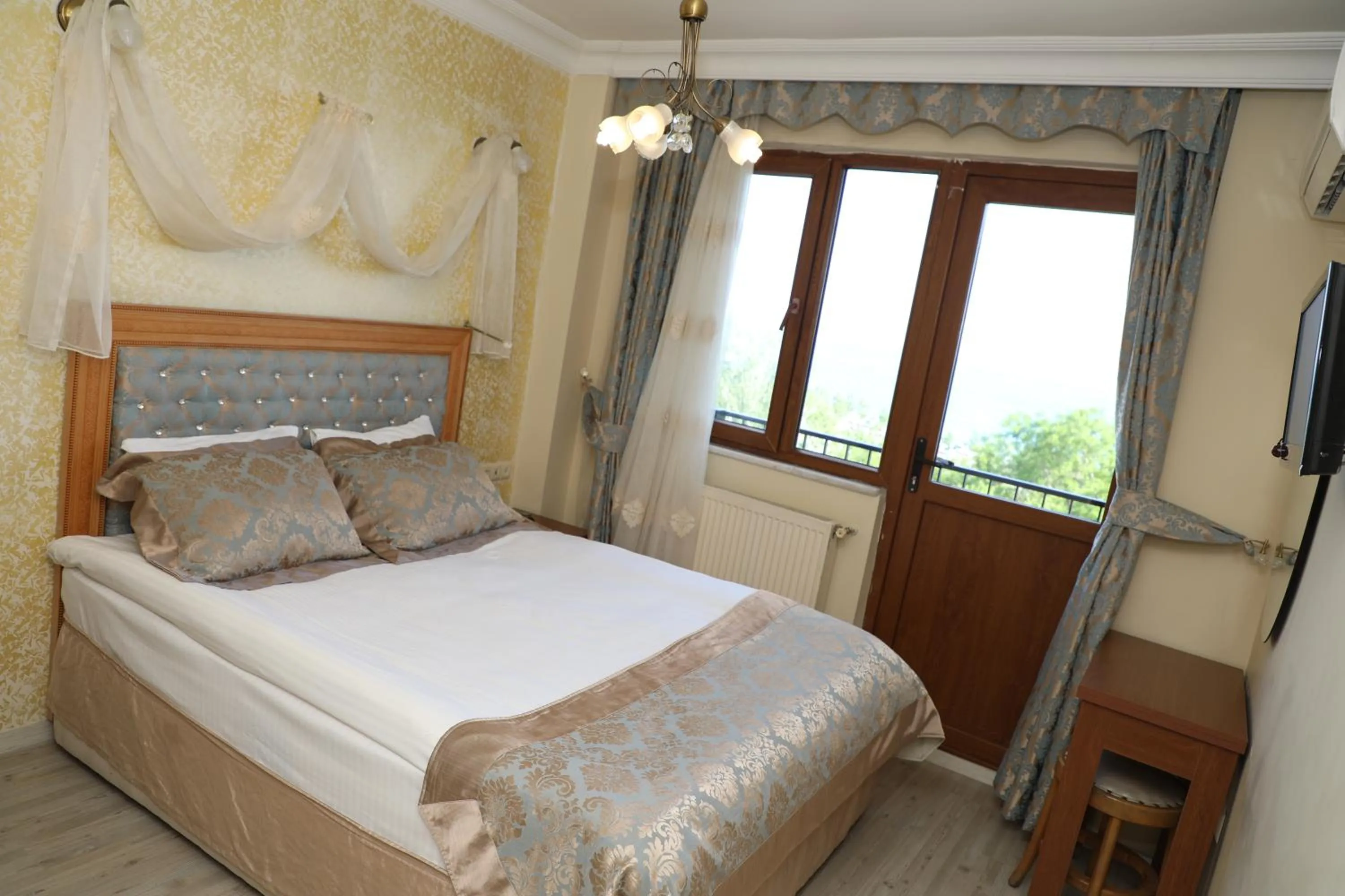 Bed in Seahouse Suites