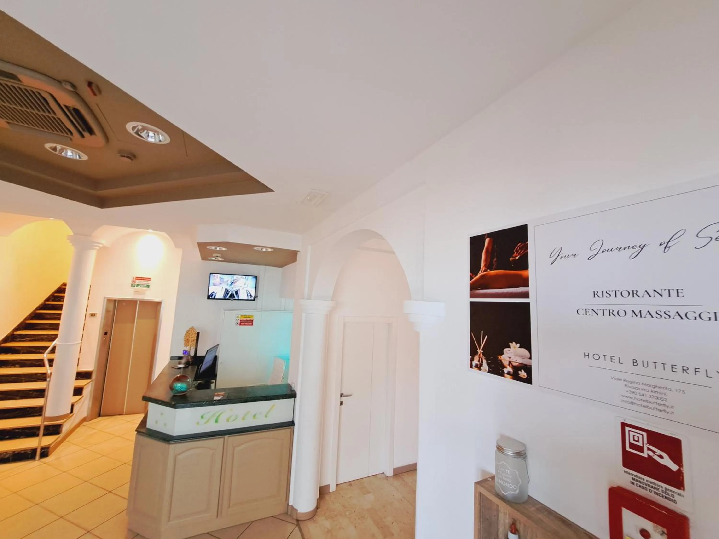 Lobby or reception in Hotel Butterfly Wellness & Spa