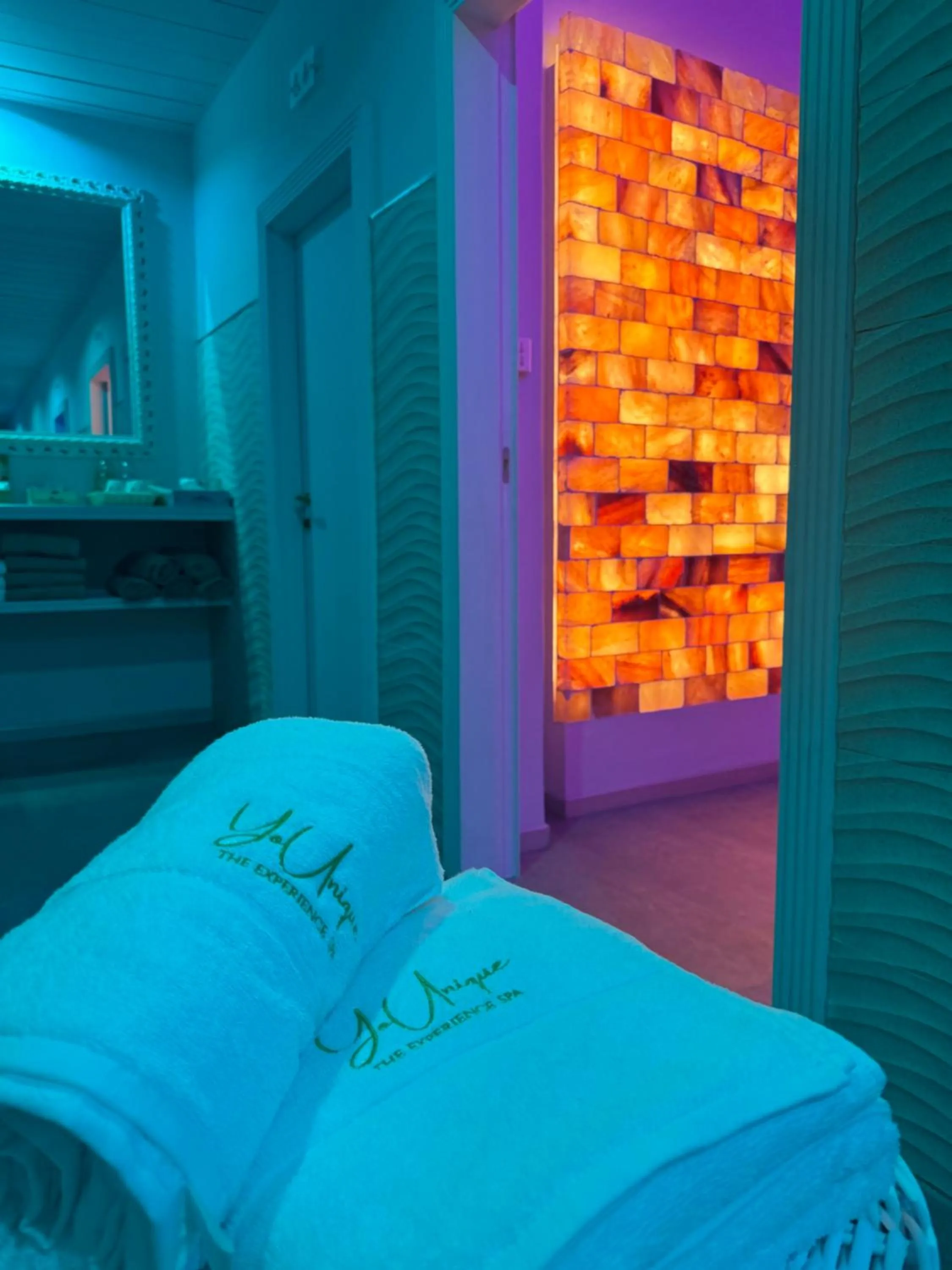 Spa and wellness centre/facilities, Bed in Hotel Butterfly Wellness & Spa