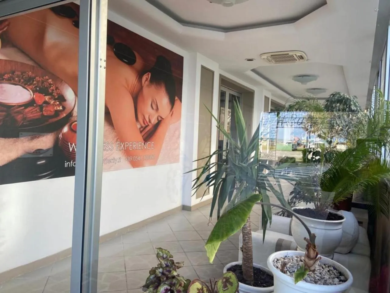 Lobby or reception in Hotel Butterfly Wellness & Spa