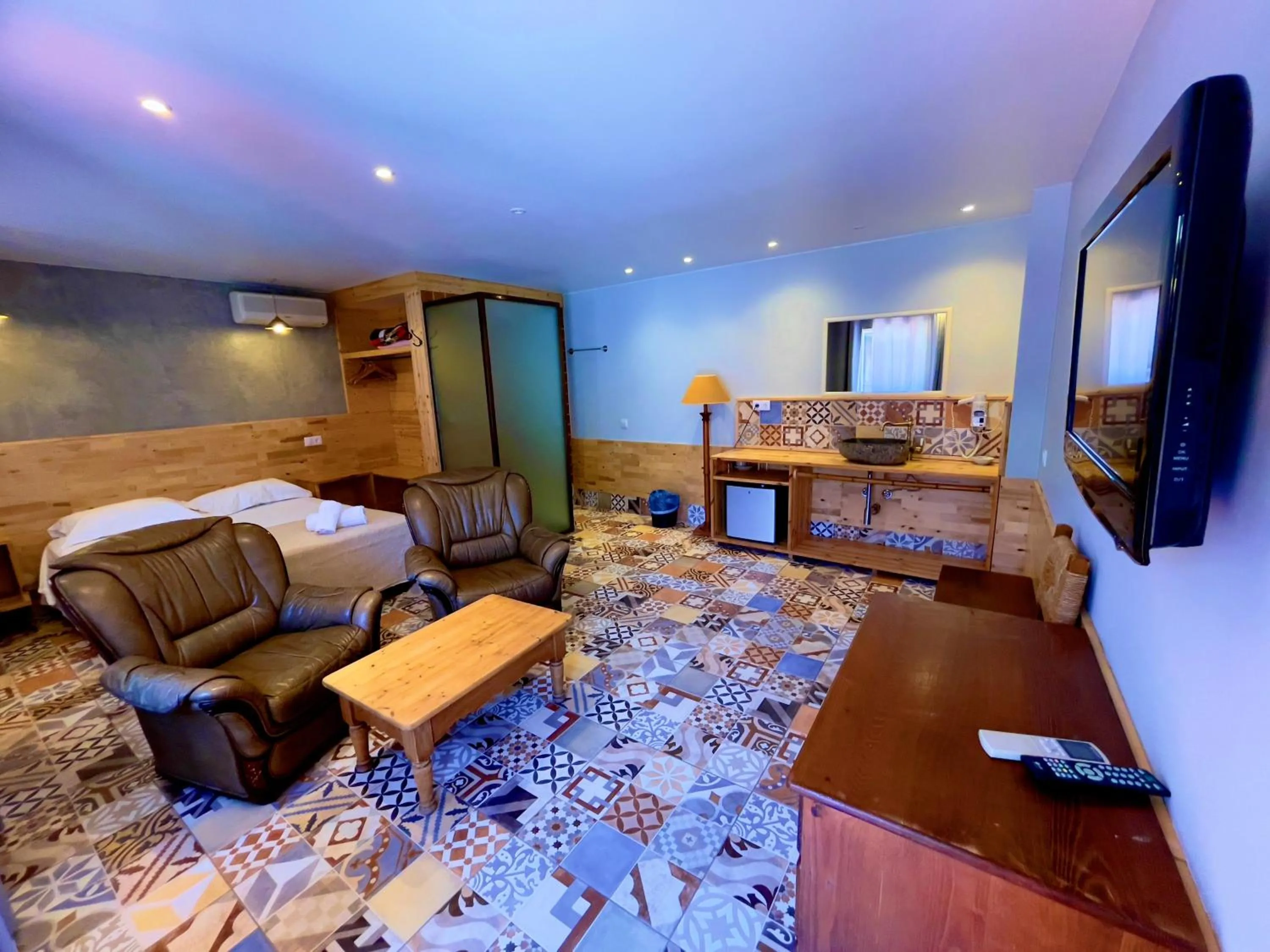 Bedroom, Bed in Quinta do Mar - Country & Sea Village