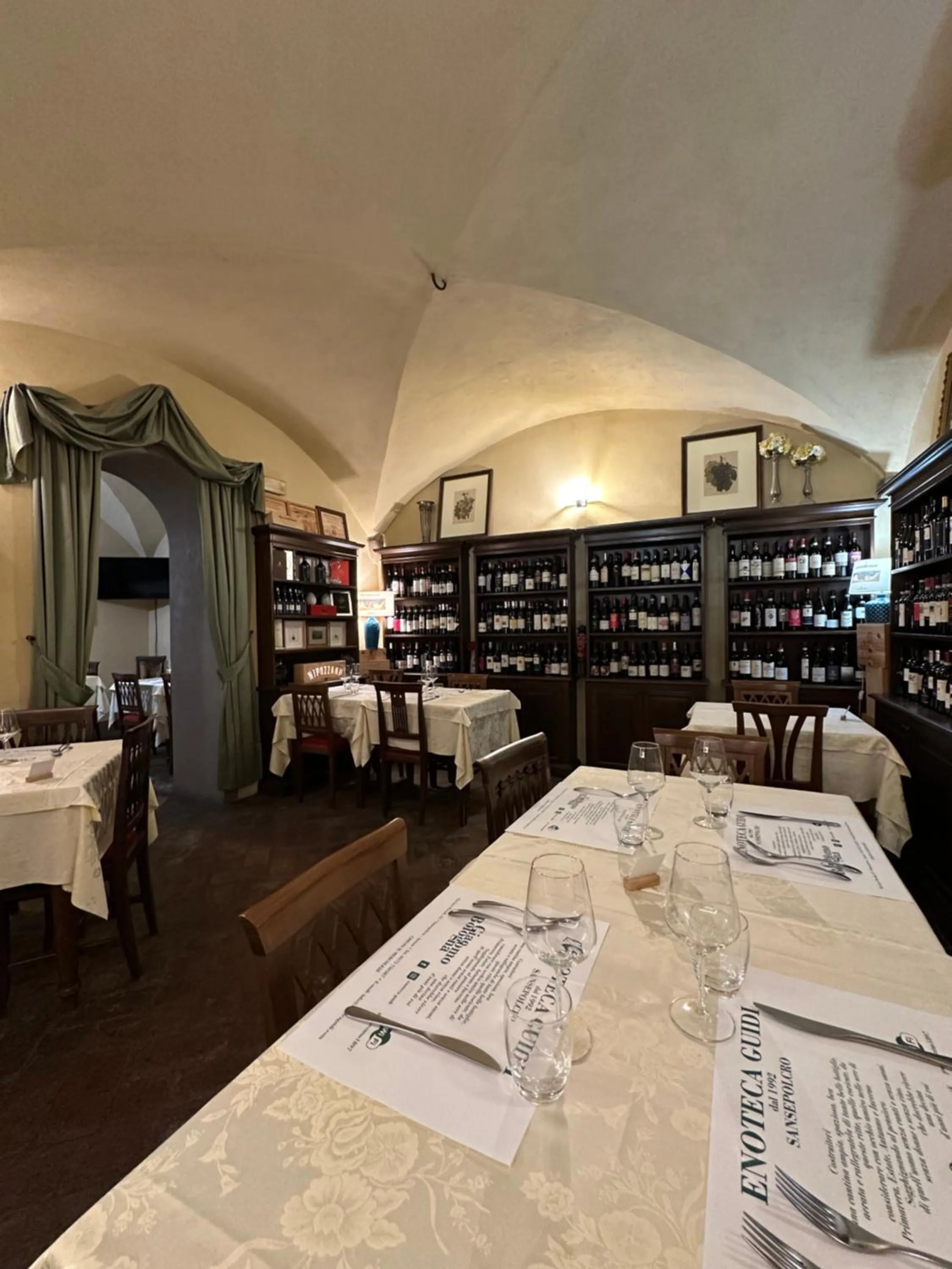Restaurant/places to eat in Locanda Guidi