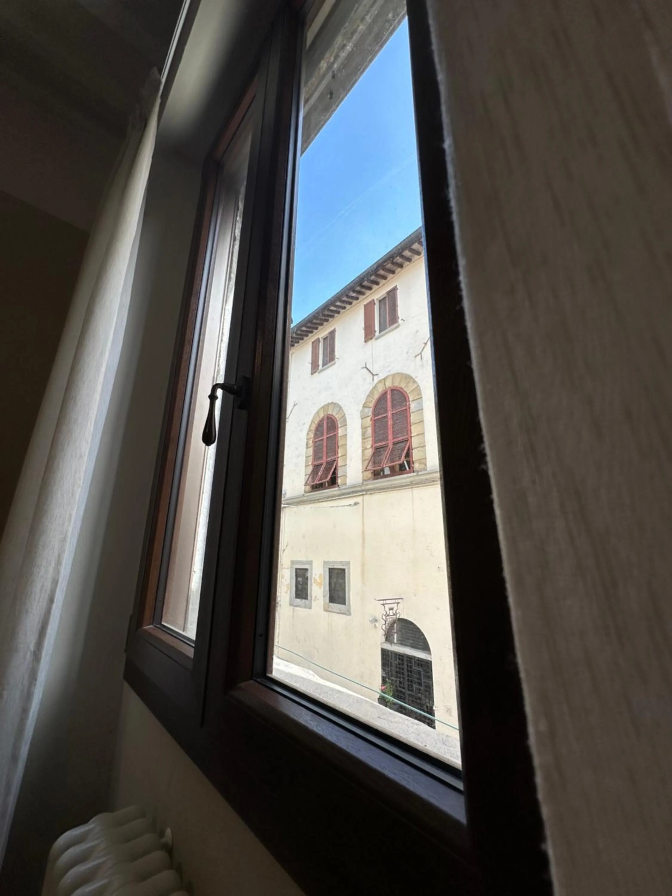 Property building in Locanda Guidi