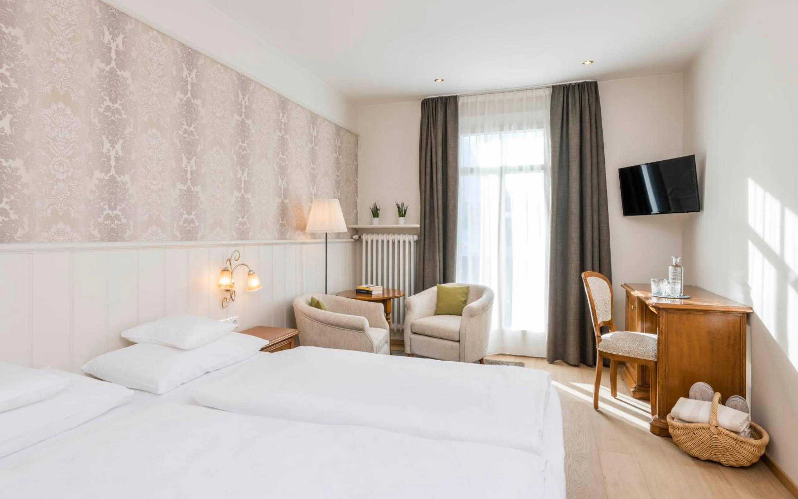 Bed in Hotel Villa Kastelruth