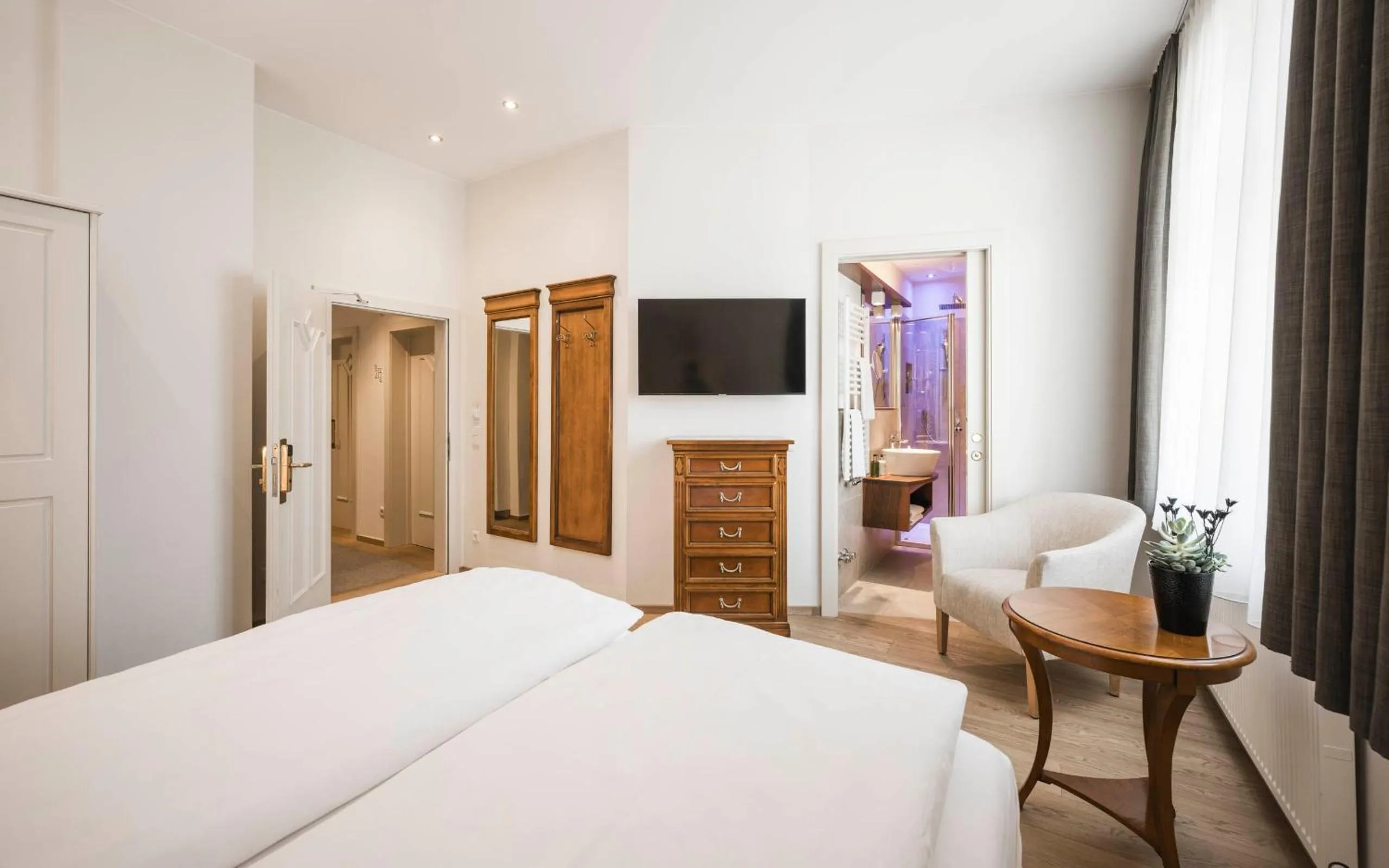 Bed in Hotel Villa Kastelruth