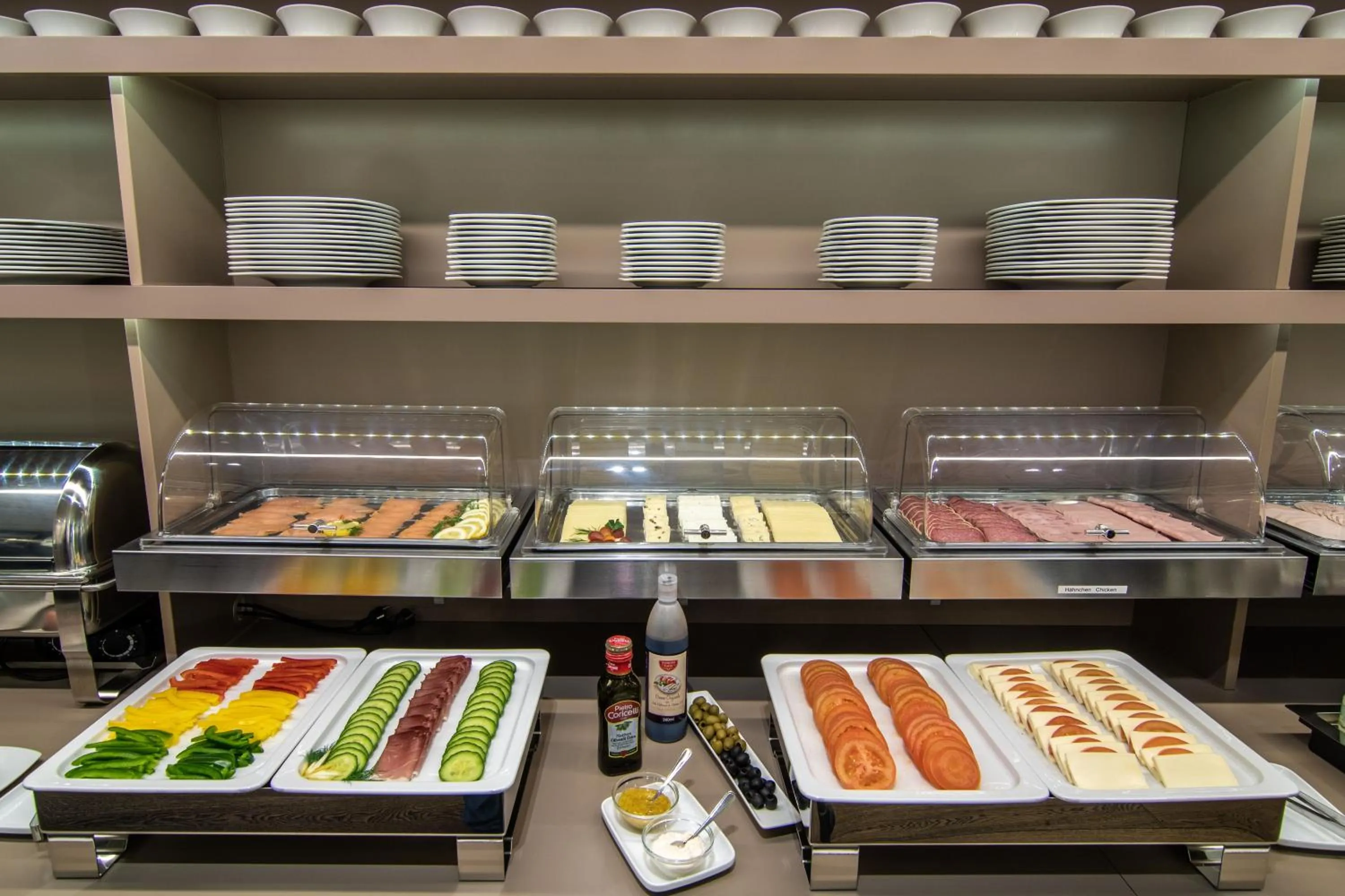 Food and drinks in Hotel Bliss