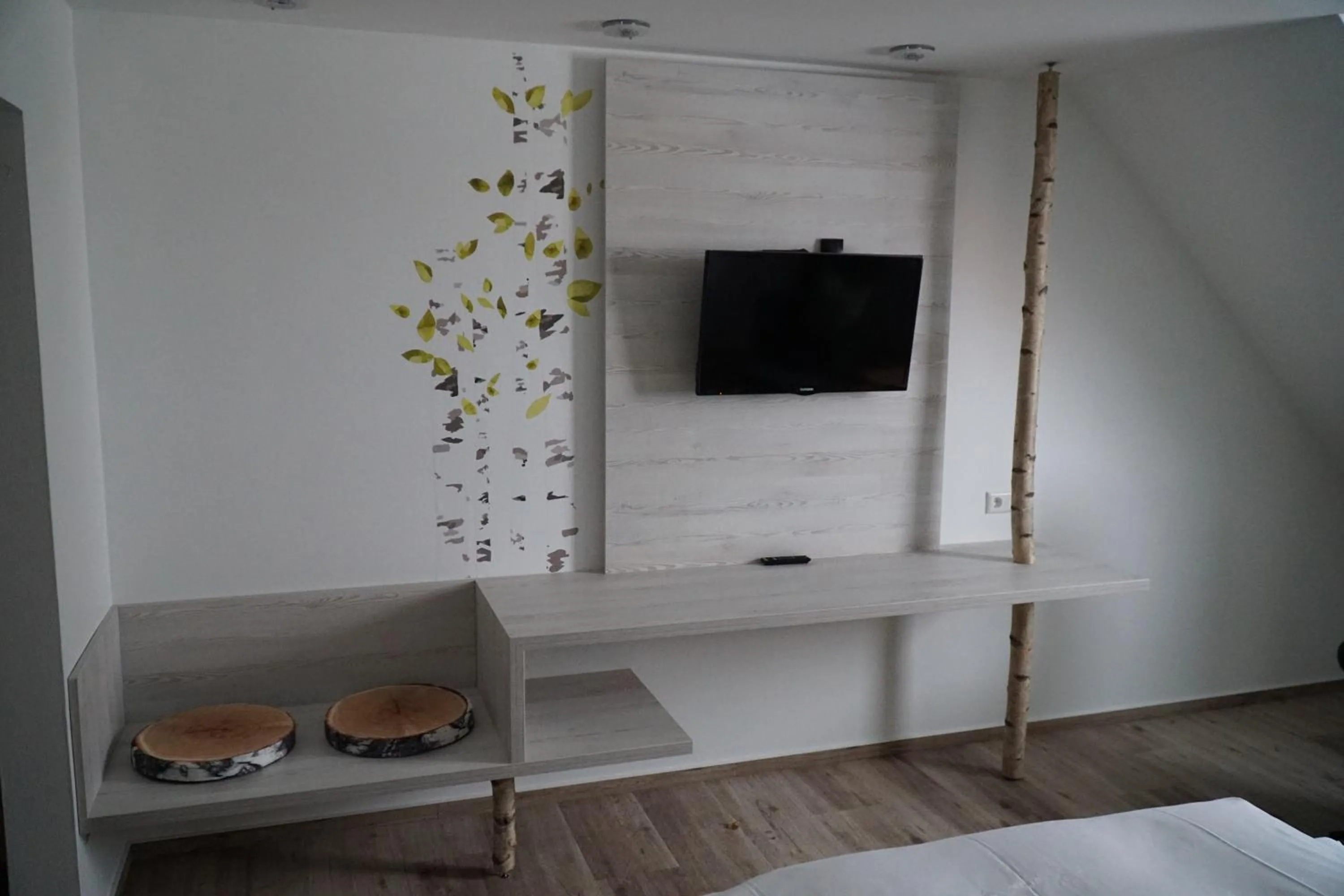 Decorative detail, Bed in Hotel Garni