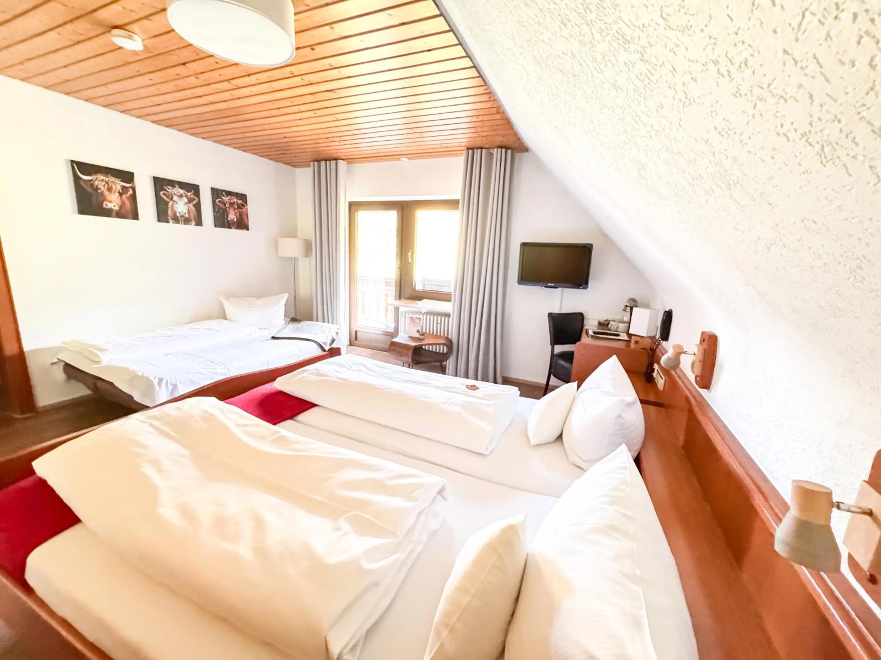 Bedroom, Bed in Landgasthof Jostalstüble