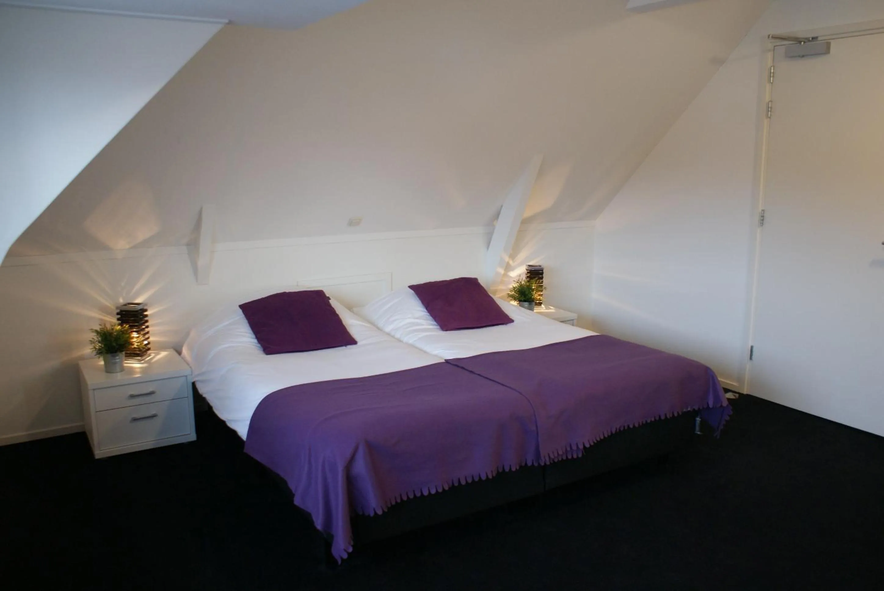 Bed in De Herbergh van Flielant