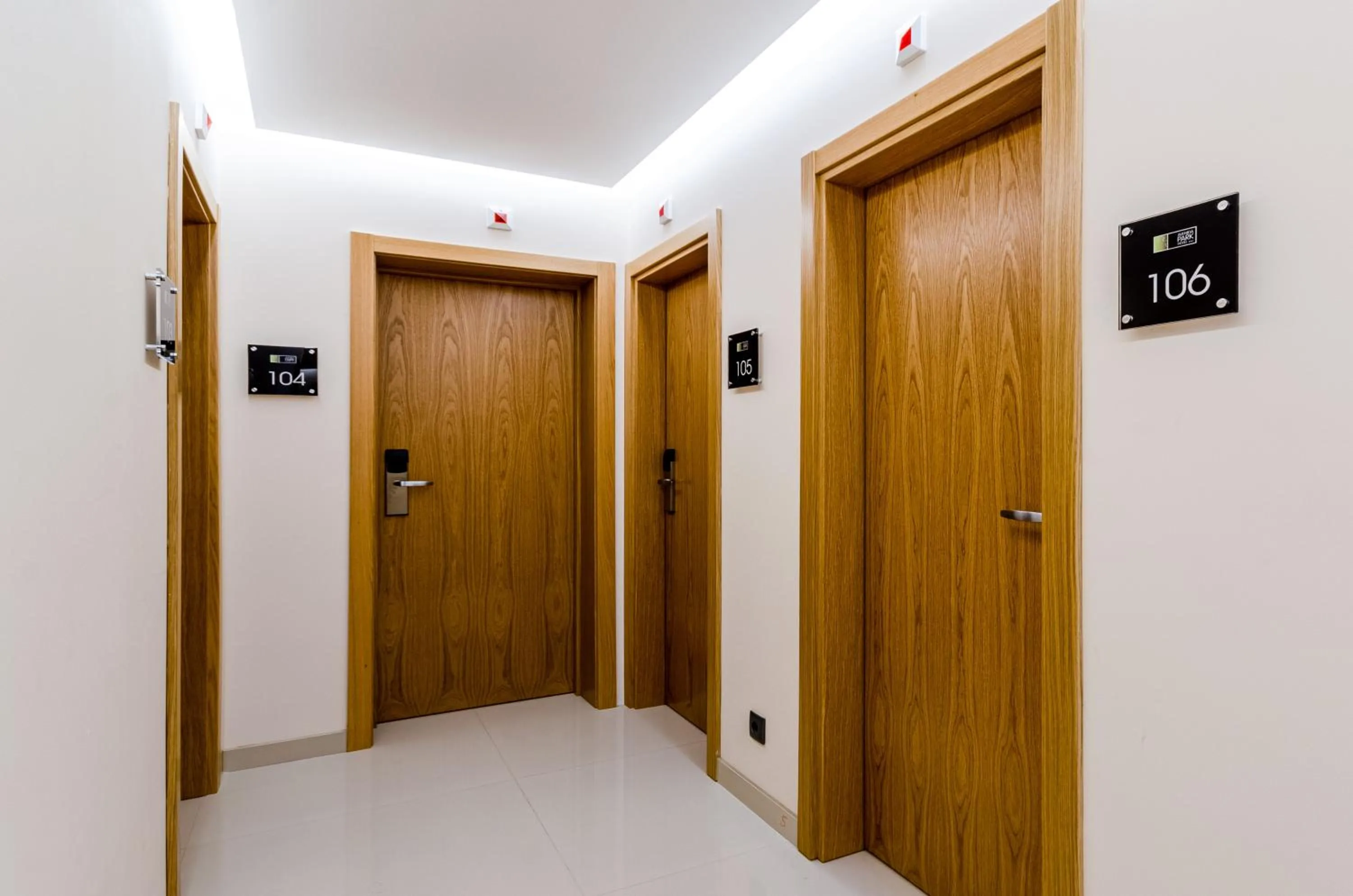 Property building in Hotel Avenida Park