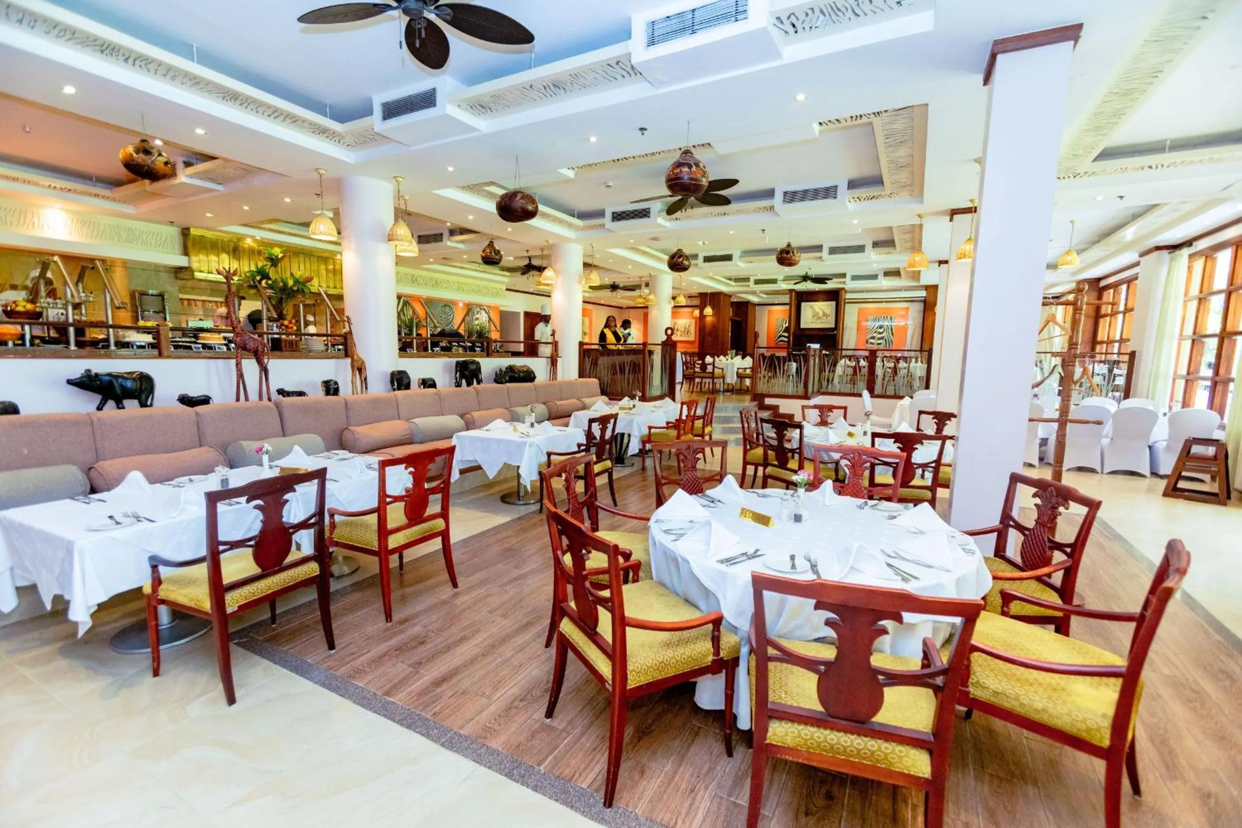 Restaurant/places to eat in Dar es Salaam Serena Hotel