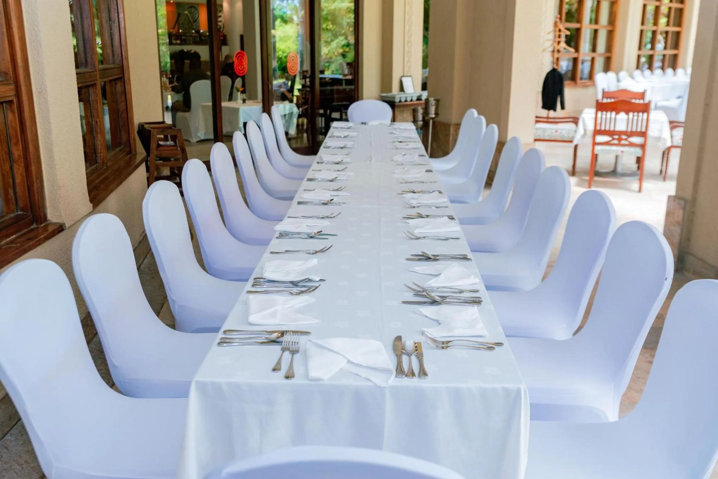 Restaurant/places to eat in Dar es Salaam Serena Hotel