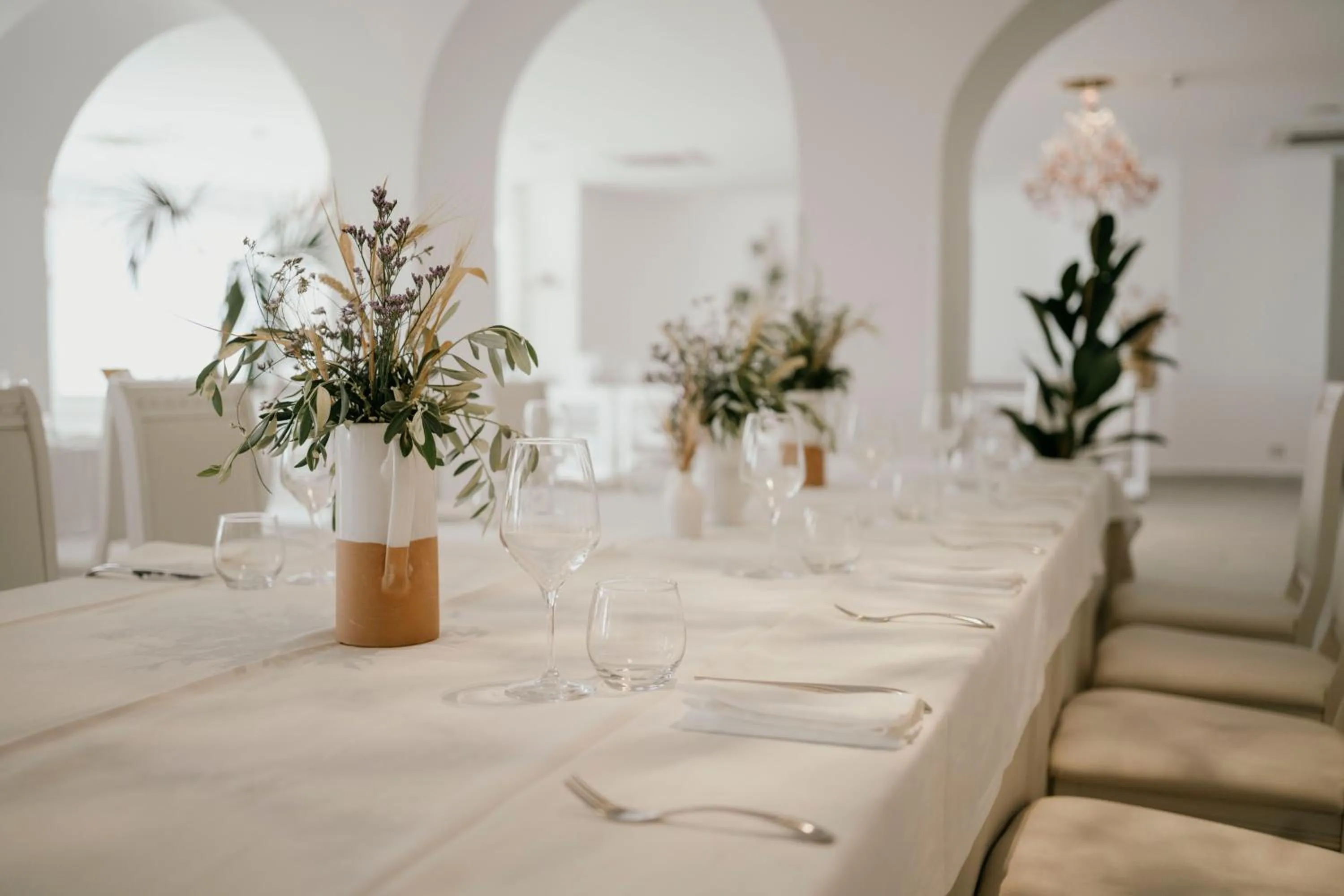 Restaurant/places to eat in Hotel Residence Il Porto