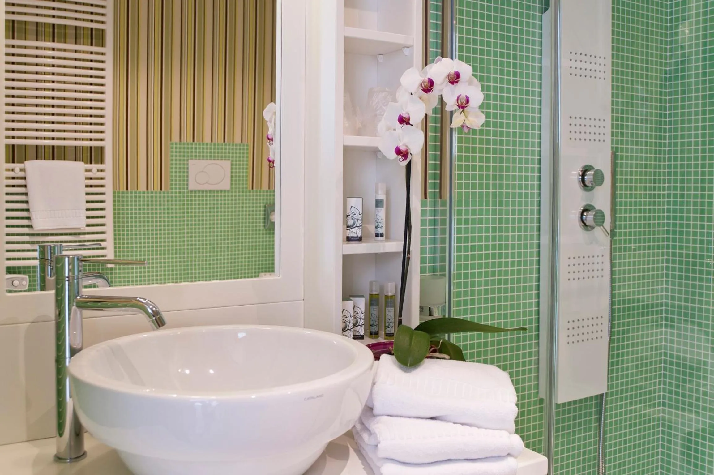 Bathroom in Hotel Residence Il Porto