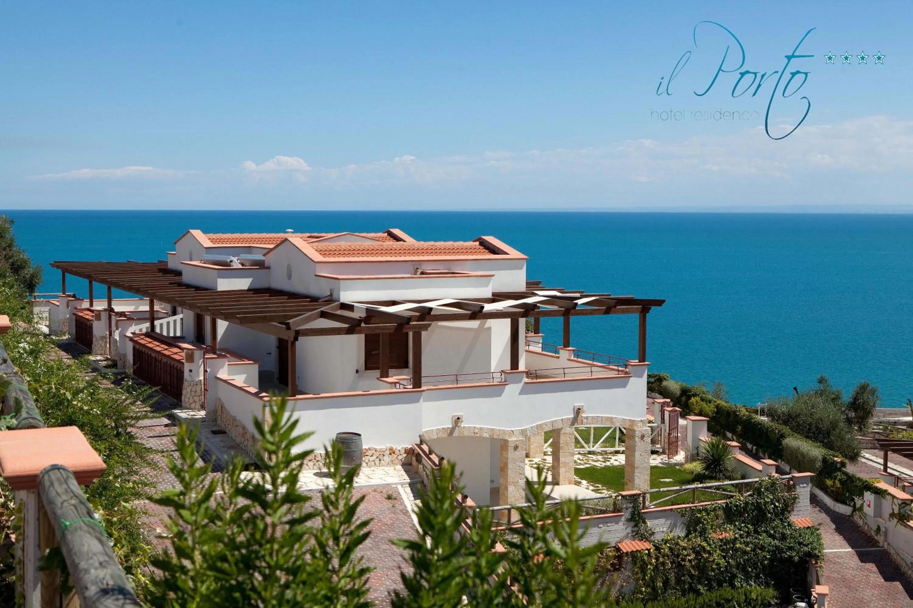 Facade/entrance in Hotel Residence Il Porto