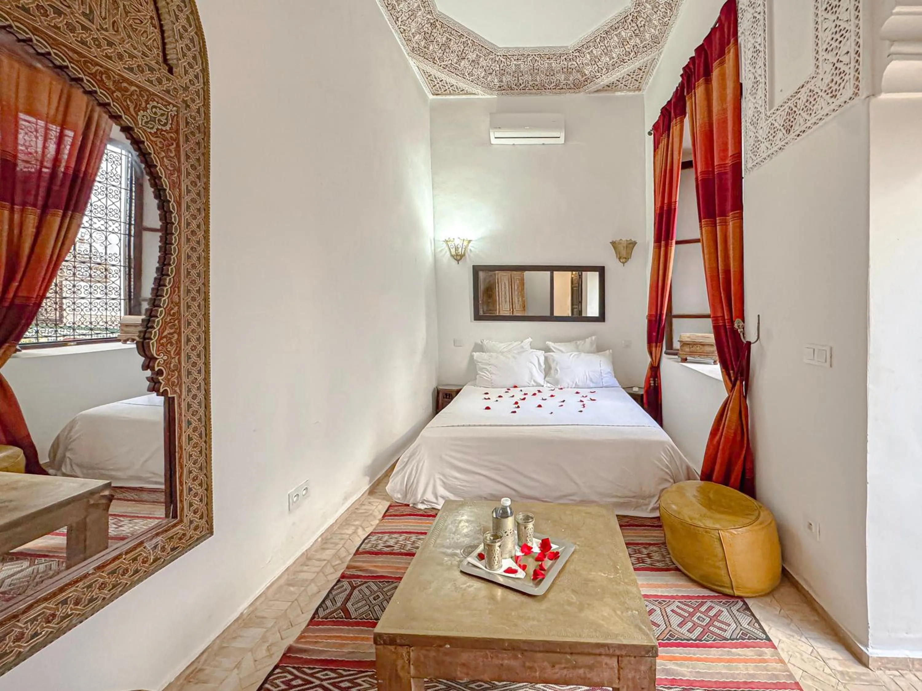 Bed in Riad Al Loune