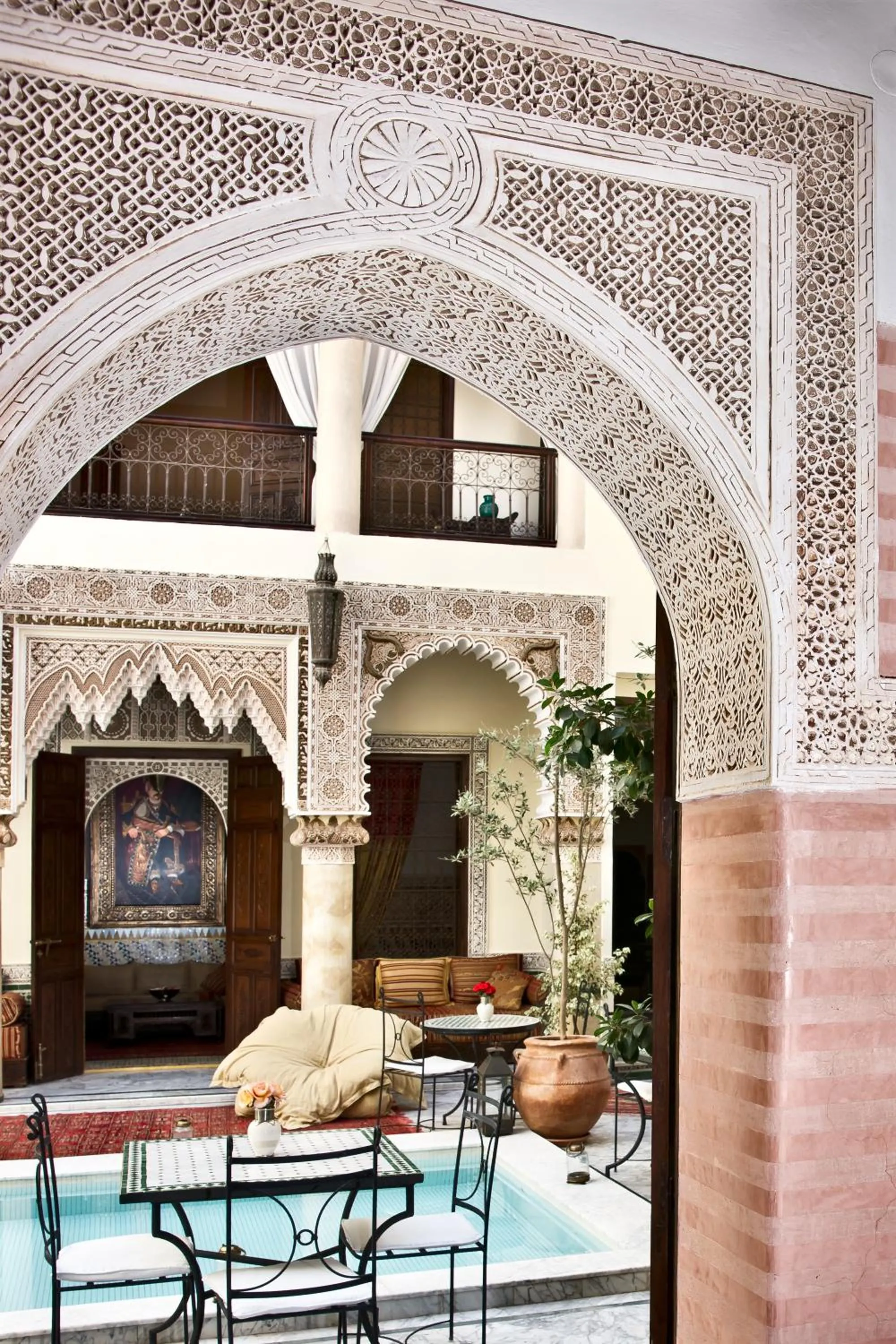 Swimming pool in Riad Al Loune