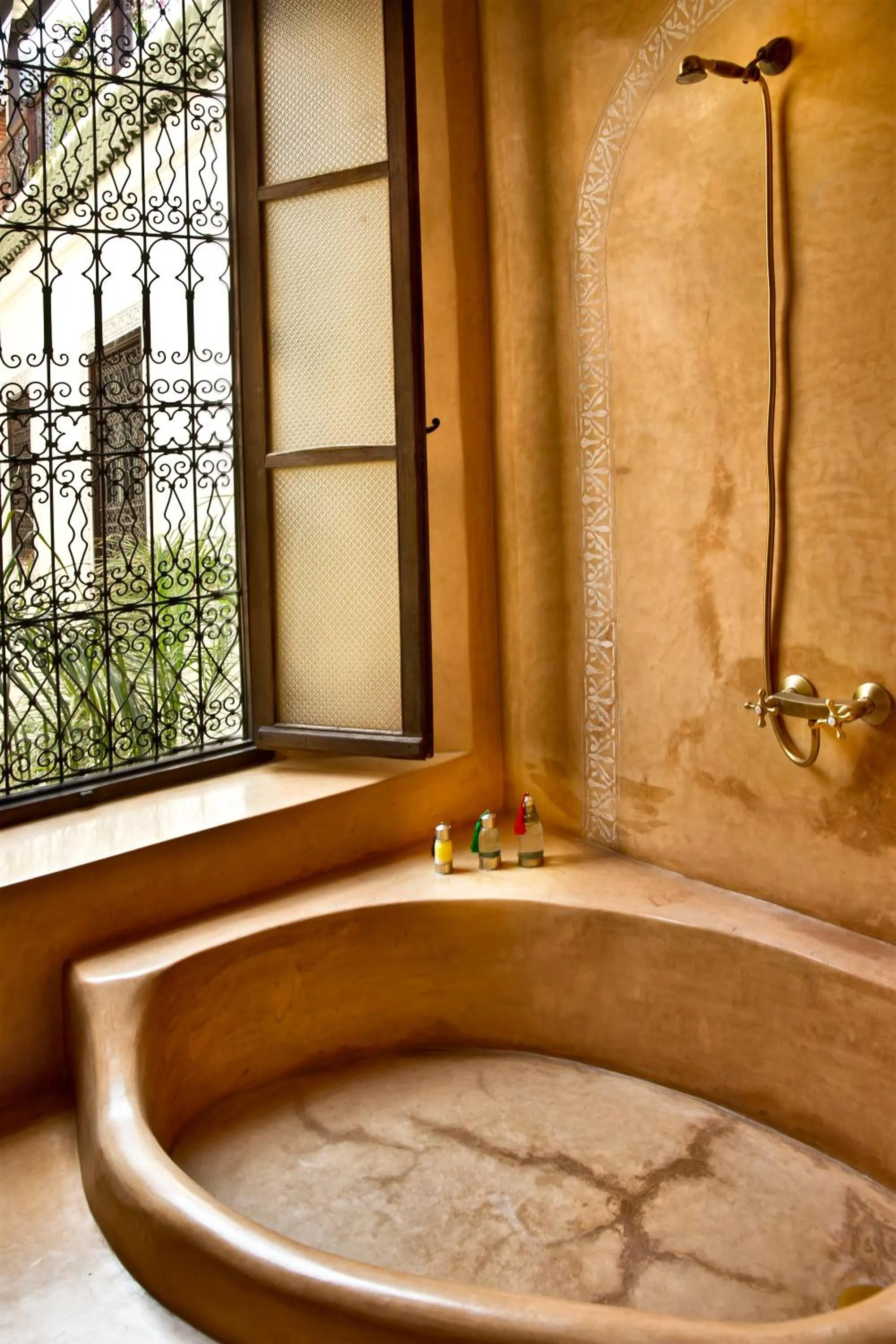 Bathroom in Riad Al Loune
