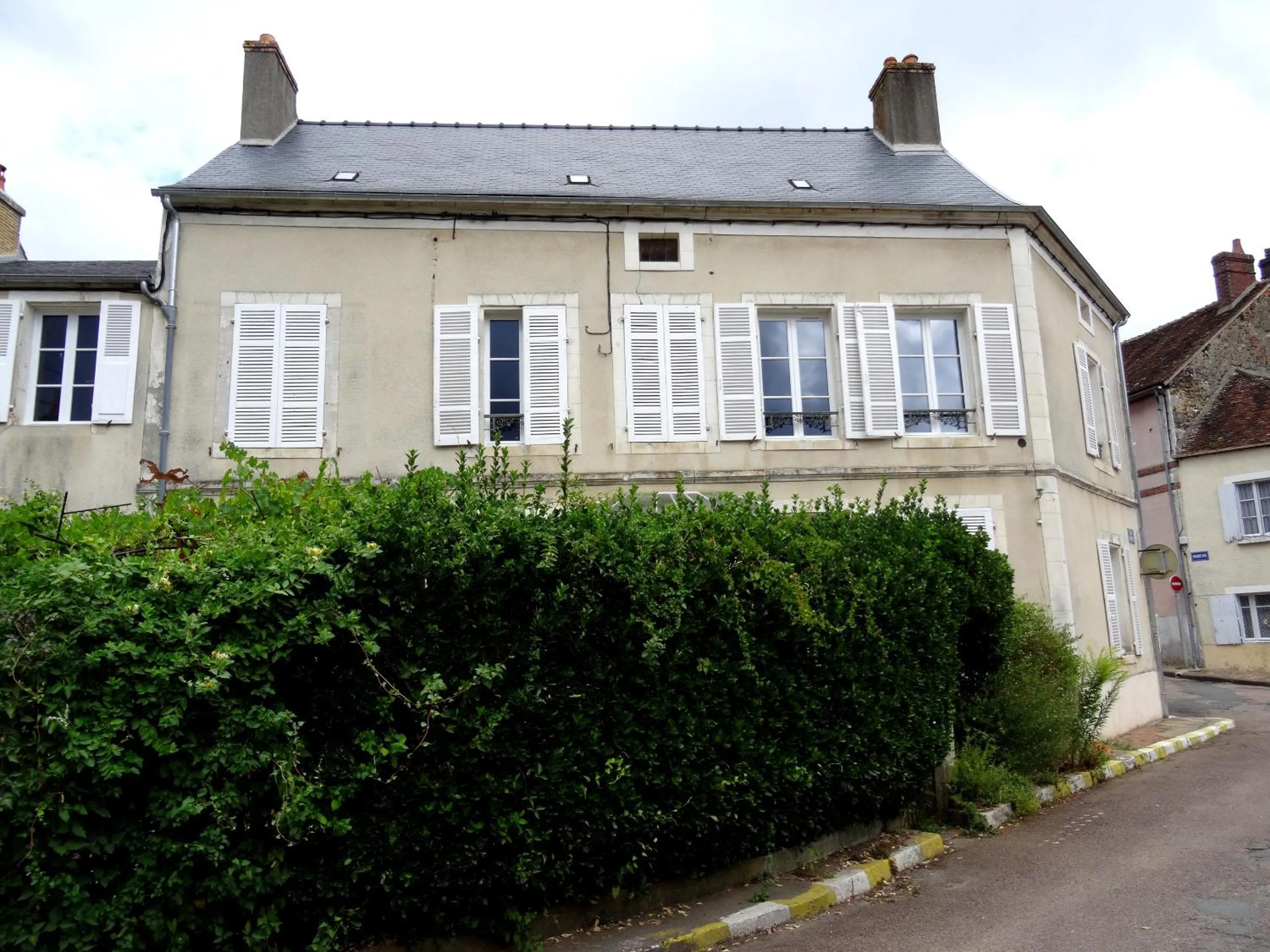Property building in L'escalier des rêves