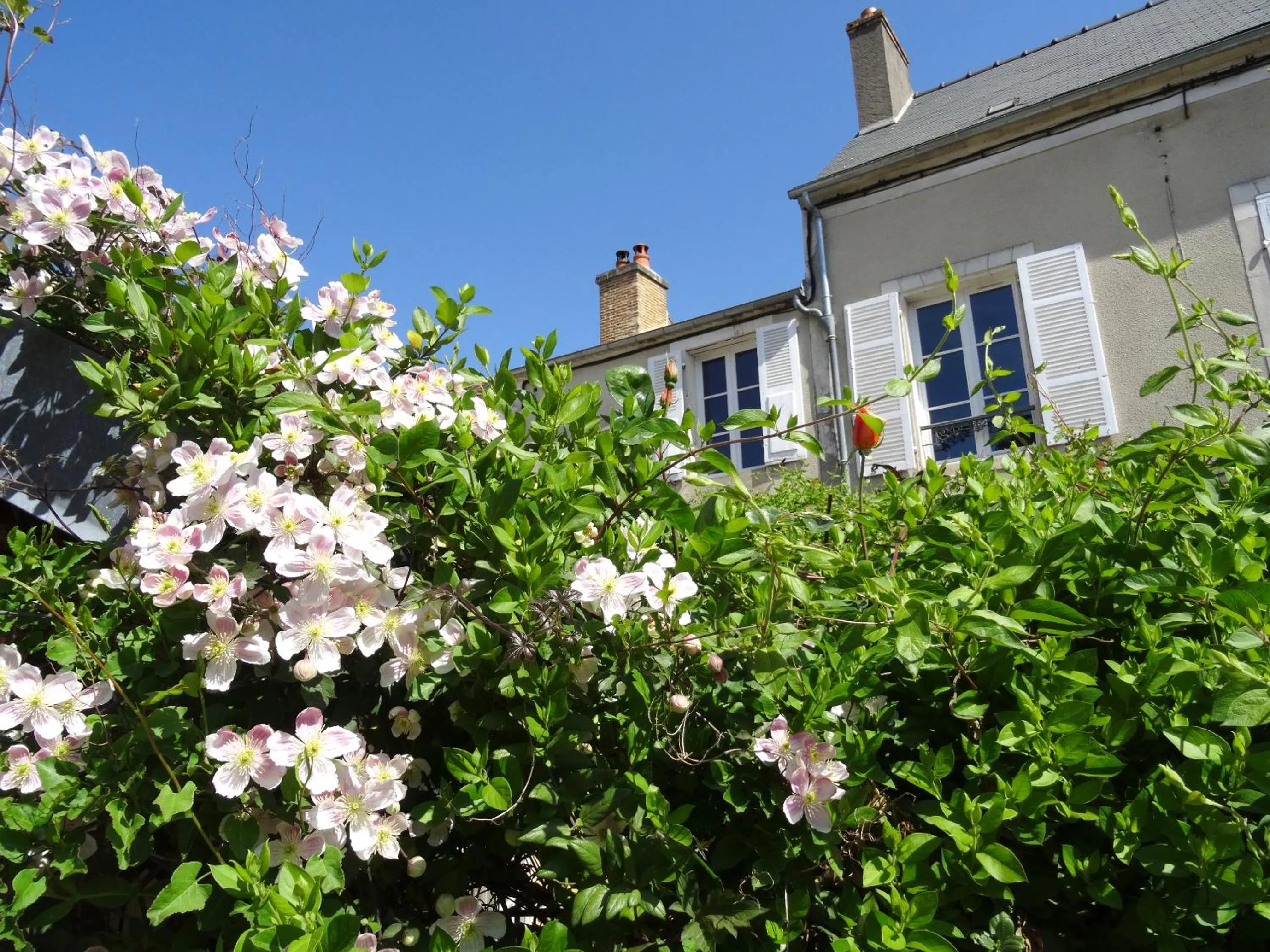 Property building in L'escalier des rêves