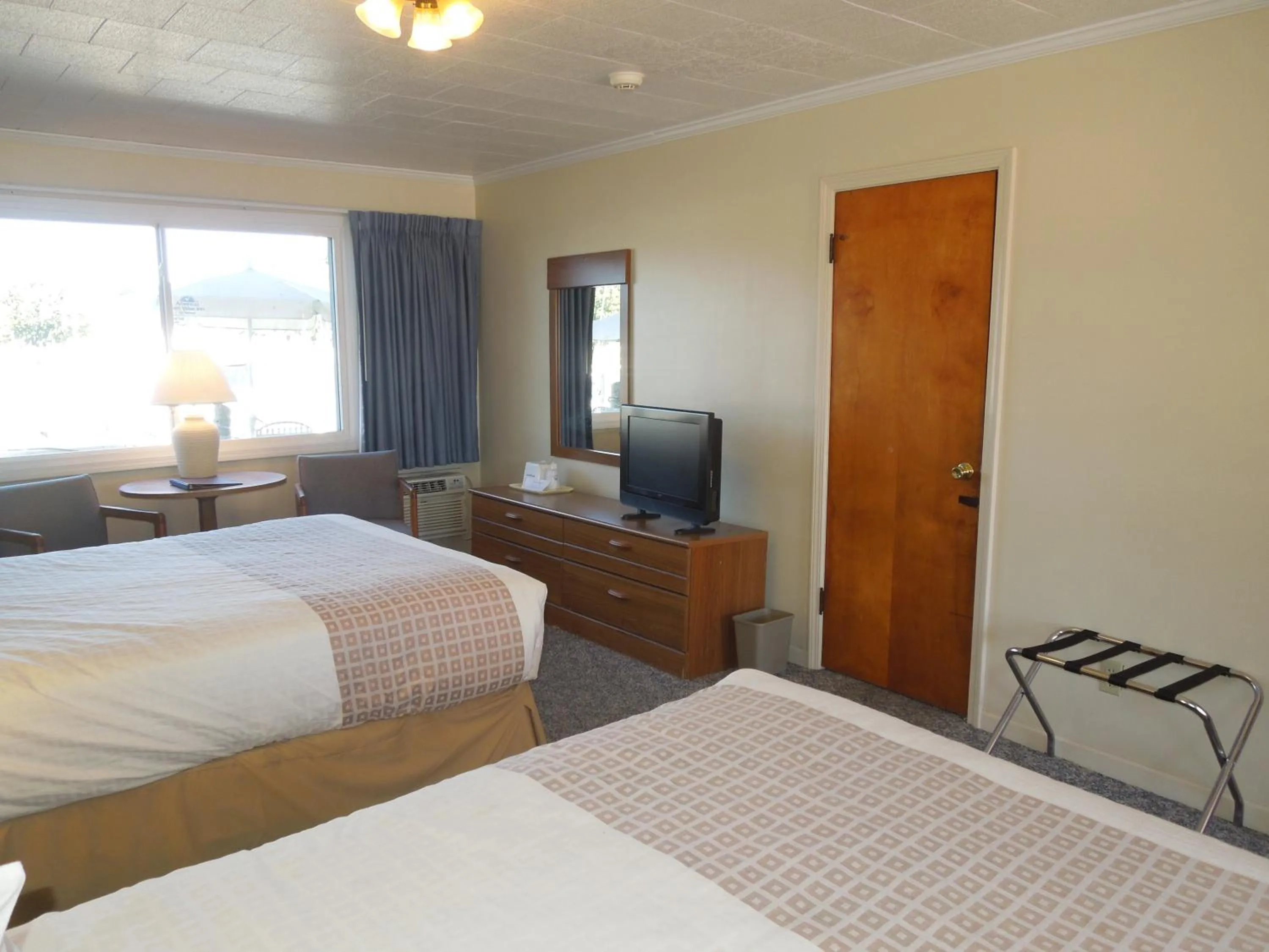 Day in Arlington Inn