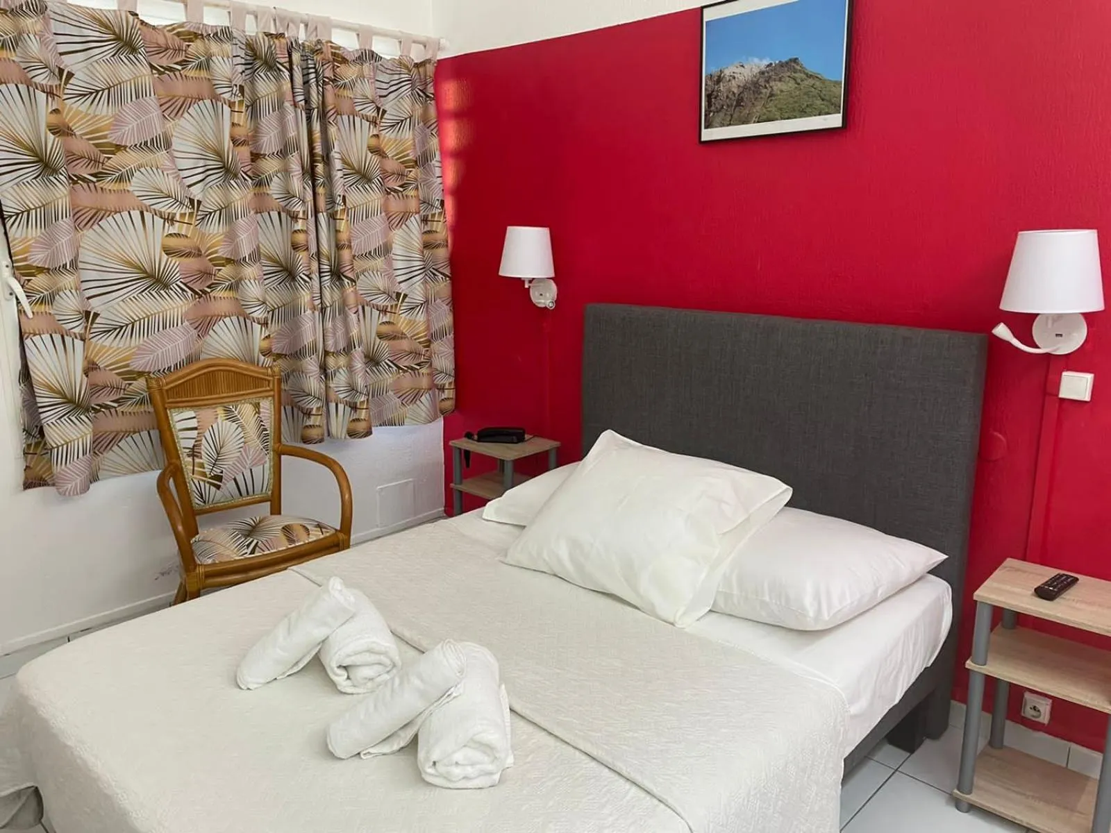 Bed in Hotel Le Rotabas