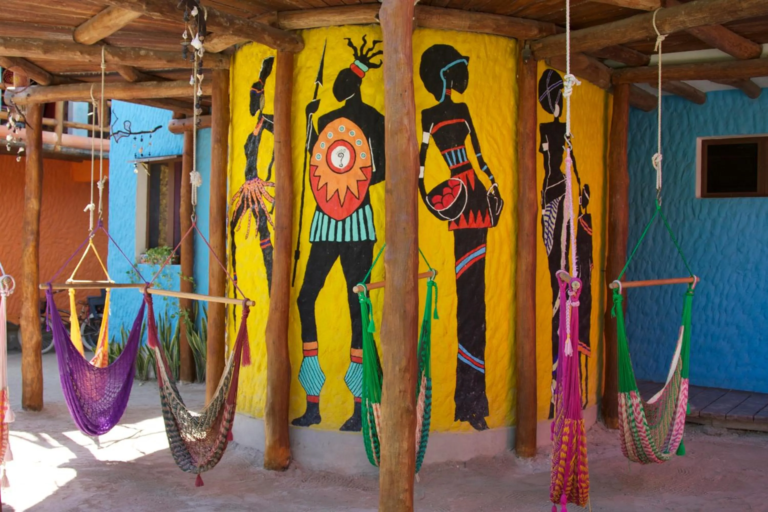 Area and facilities in Tribu Hostel